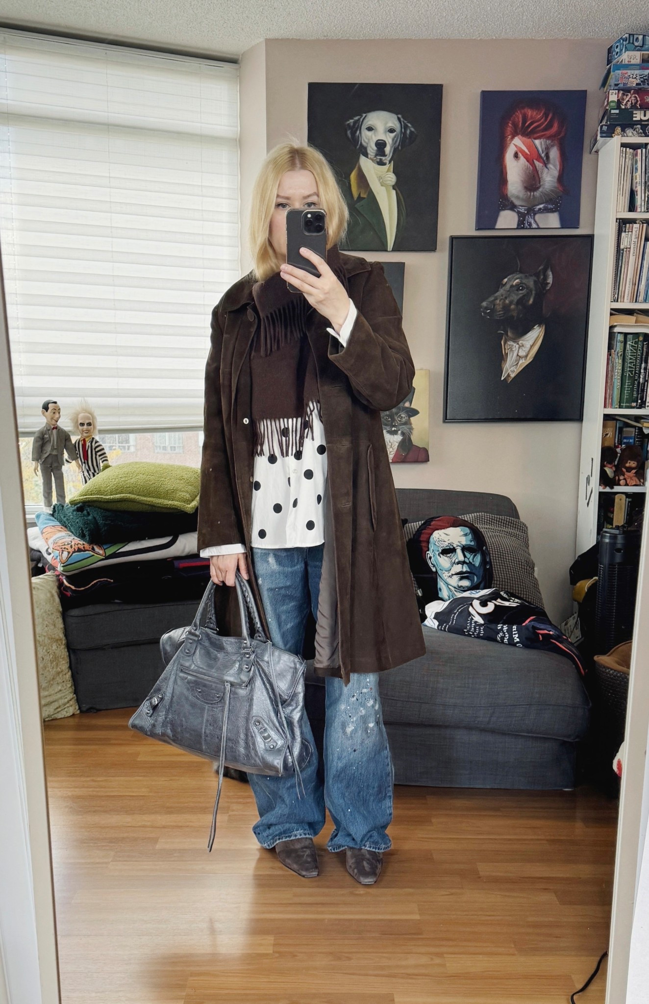 Subtle polka dots. 
Bag and coat are secondhand/vintage 

#falloutfit #falltrends #torontostylist #StyleOver40  #secondhandFind #fashionstylist #slowfashion #FashionOver40  #genX #genXStyle #shopSecondhand #genXInfluencer #genXblogger #secondhanddesigner




#LTKOver40 #LTKStyleTip #LTKFindsUnder100