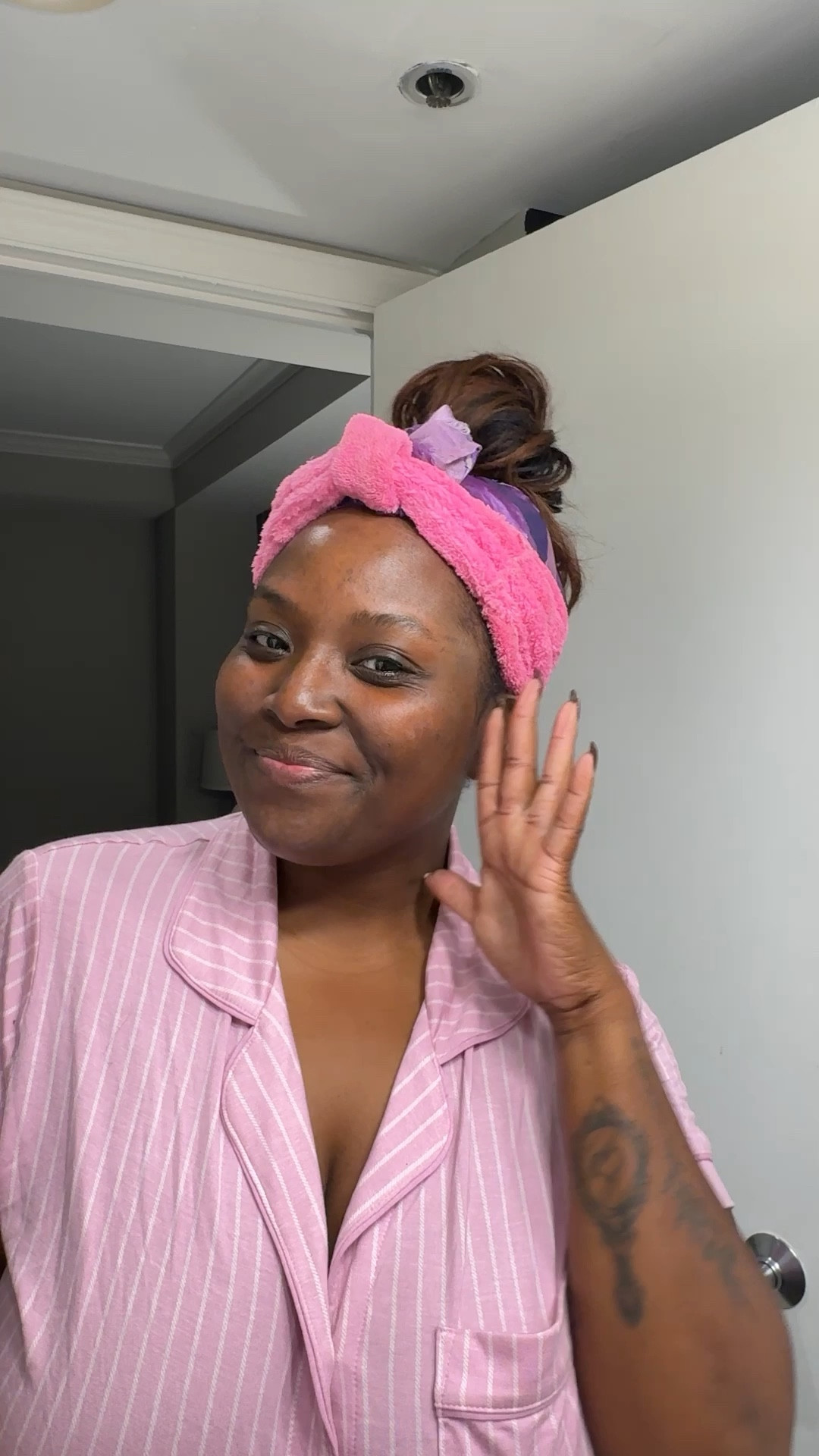 my travel night time skincare routine 

#skincaree

#LTKVideo #LTKFindsUnder50 #LTKBeauty