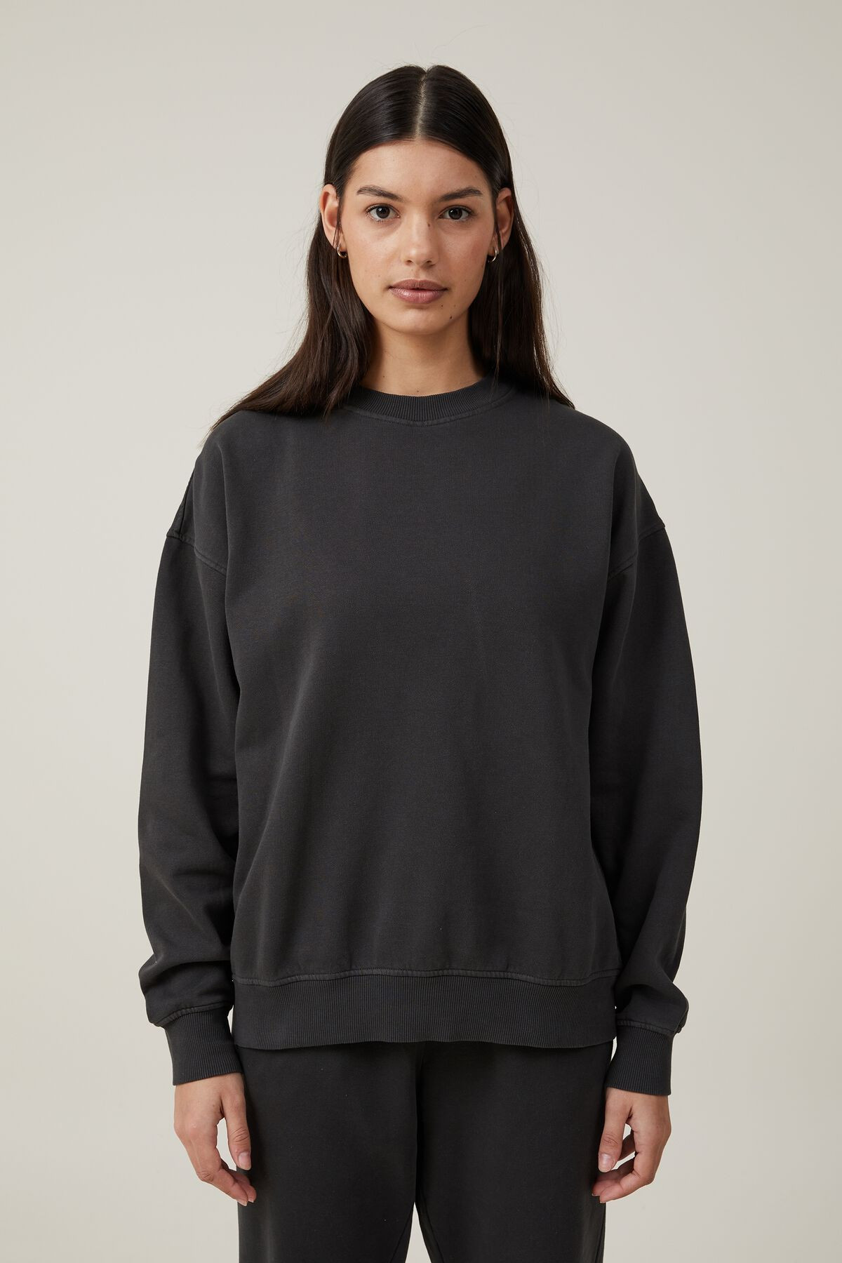 Classic Washed Crew Sweatshirt | Cotton On (US)