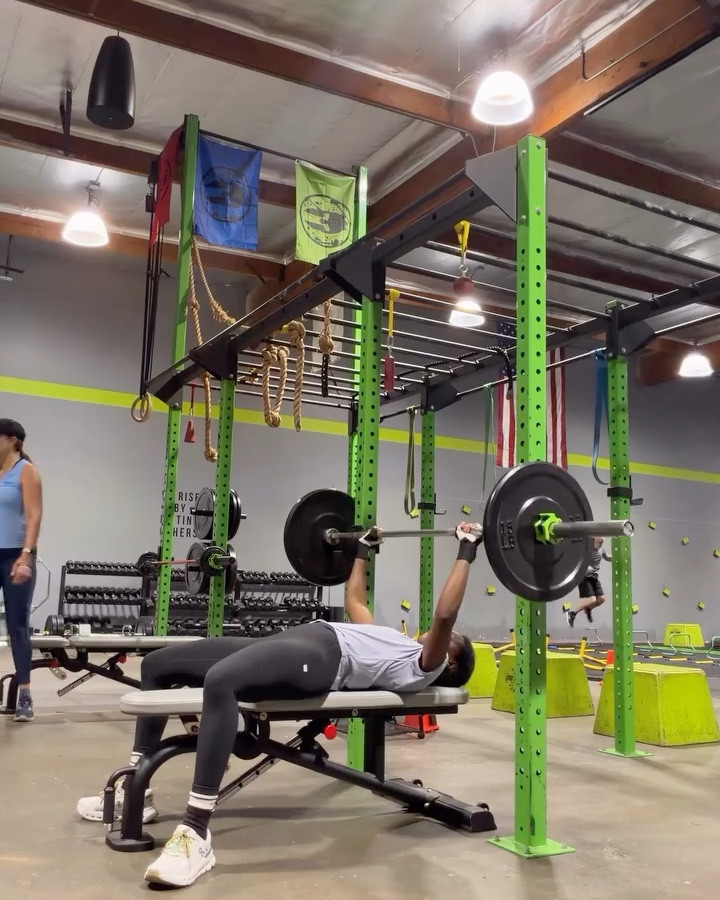 Dropped Zoe off at school and squeezed in a quick full body workout at the gym! A gentle reminder to move your body today 💚 

Wearing my favorite leggings from @Vuori US 

Women’s Activewear, Fitness Fashion, Movement, Strong Moms, Motherhood 

#LTKselfcare #LTKActive #LTKfitnessgoals