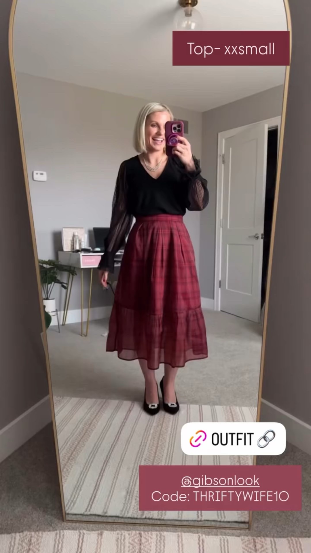 @gibsonlook 
Code: THRIFTYWIFE10 Top- xxsmall