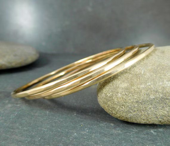 14K Gold Filled Bangle Bracelet Set of 3, 2mm Thick Yellow Gold Filled Smooth or Hammered Bangles... | Etsy (US)
