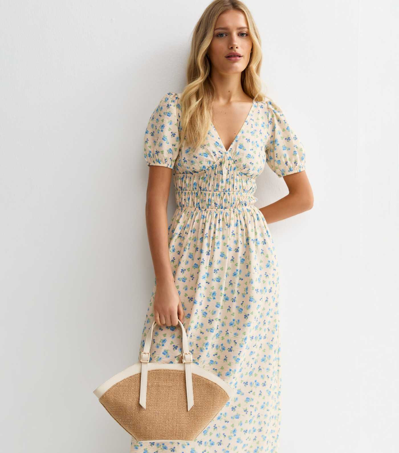 Cream Floral Ruched Waist Midi Dress | New Look | New Look (UK)