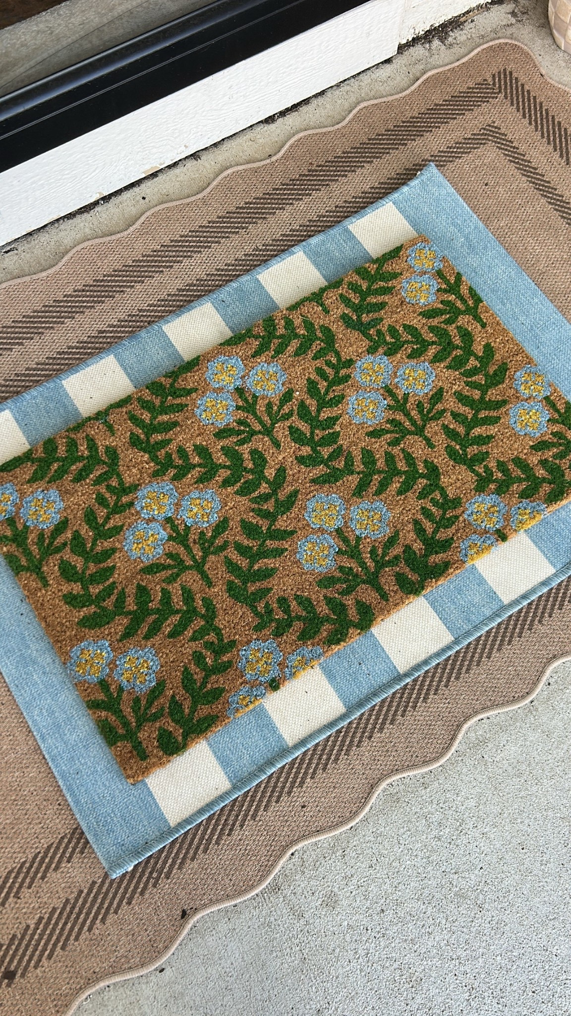 $25 porch refresh with these layered Target rugs! 

#LTKSeasonal #LTKHome #LTKSaleAlert