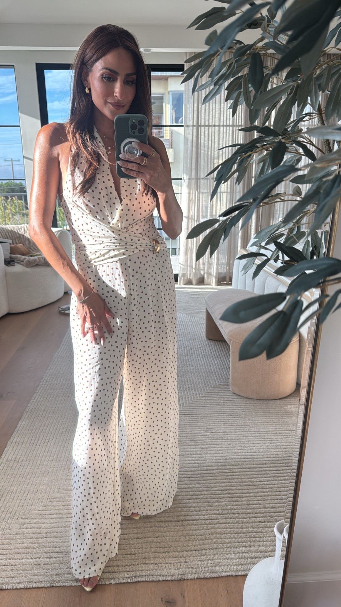 Jumpsuit size small size down if you want fitted 
Shoes tts 


#LTKFindsUnder100 #LTKParties #LTKOver40