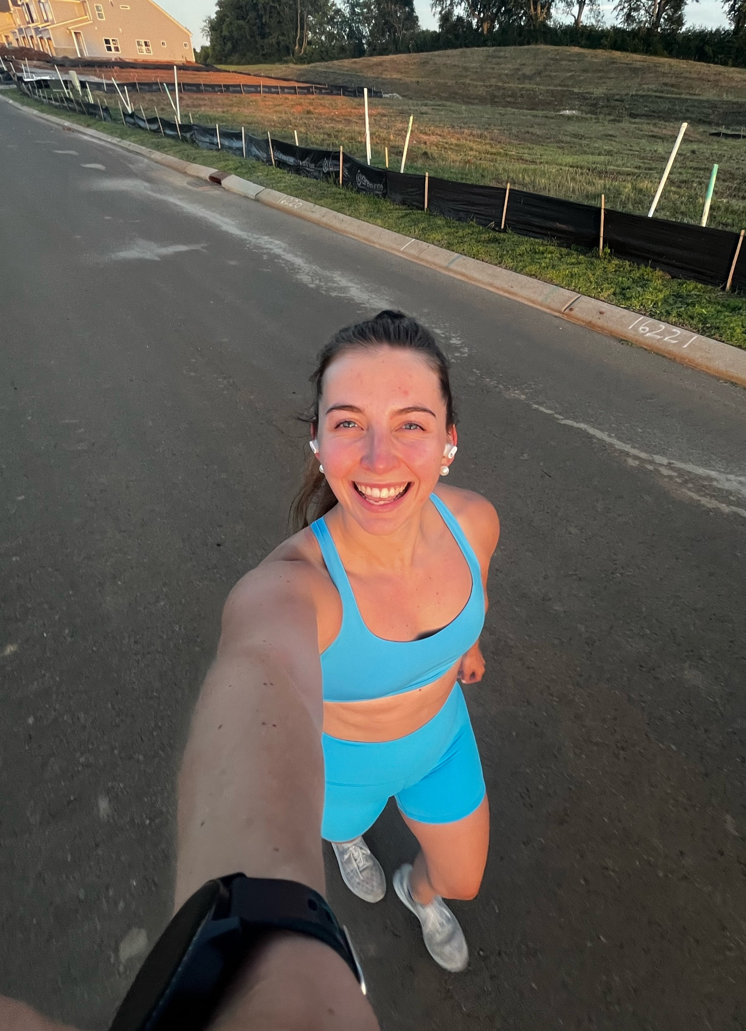 loving the bright colors lately🩵🩵

#LTKActive #LTKFindsUnder50 #LTKFitness