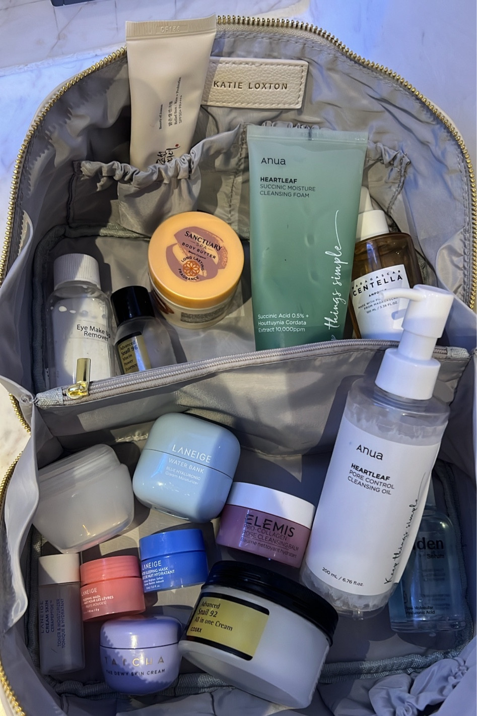 my skincare essentials which all have to come with me when travelling 

1) elemis cleansing balm to take heavy makeup off 
2) anua cleansing foam and cleansing oil - part of everyday routine and good for acne prone skin
3) sanctuary body butter - my skin feels smooth after and it's the perfect travel size 
4) laneige lip mask, toner, moisturiser and sleeping mask for the face - obsessed with laneige. All these are part of my night routine 
5) cosrx snail mucin cream and essence 
6) toriden hyaluronic acid 
7) centella ampoule 
8) beauty of joseon spf - everyday SPF, affordable 

K-beauty has been amazing for my acne prone skin! 


#LTKuk #LTKbeauty #LTKxBoots