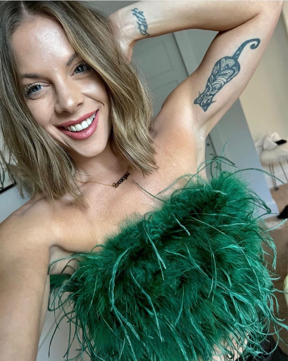 One of my favorite tops is ON MAJOR SALE on the FP site 🫡💚

#LTKstyletip #LTKSeasonal #LTKSpringSale