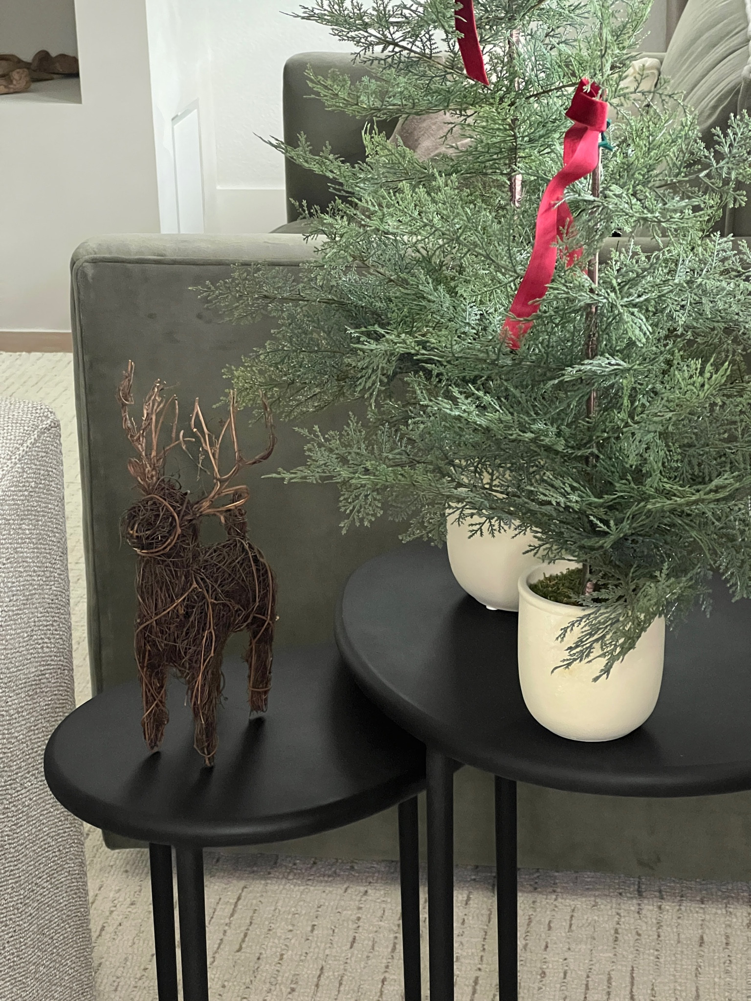 Nesting tables🫠

#LTKHome #LTKHoliday #LTKCyberWeek