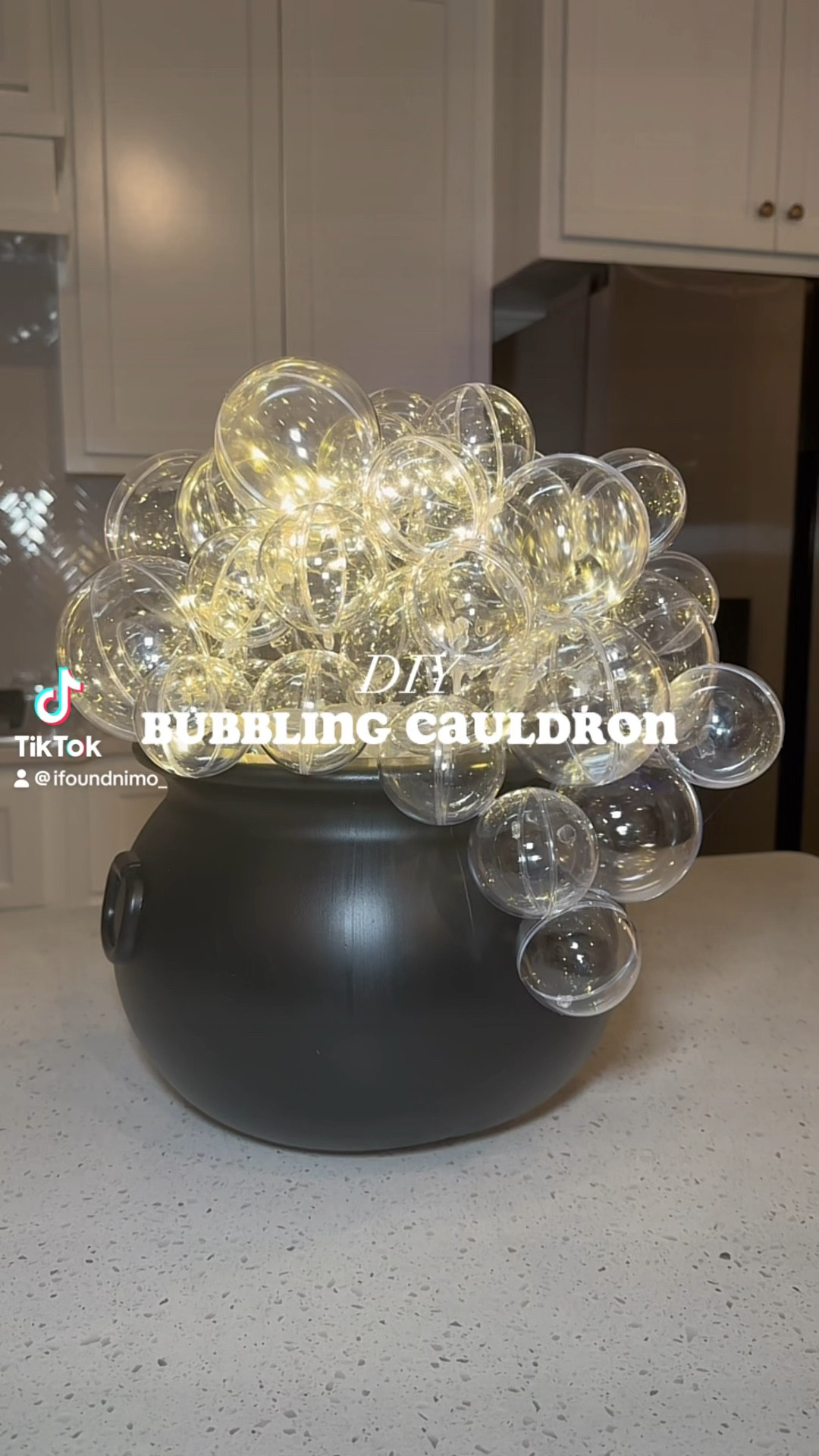DIY bubbling cauldron 🖤🫧

september is here which means fall/halloween time! 🍂 

#LTKHome

#LTKSeasonal #LTKVideo #LTKFallSale