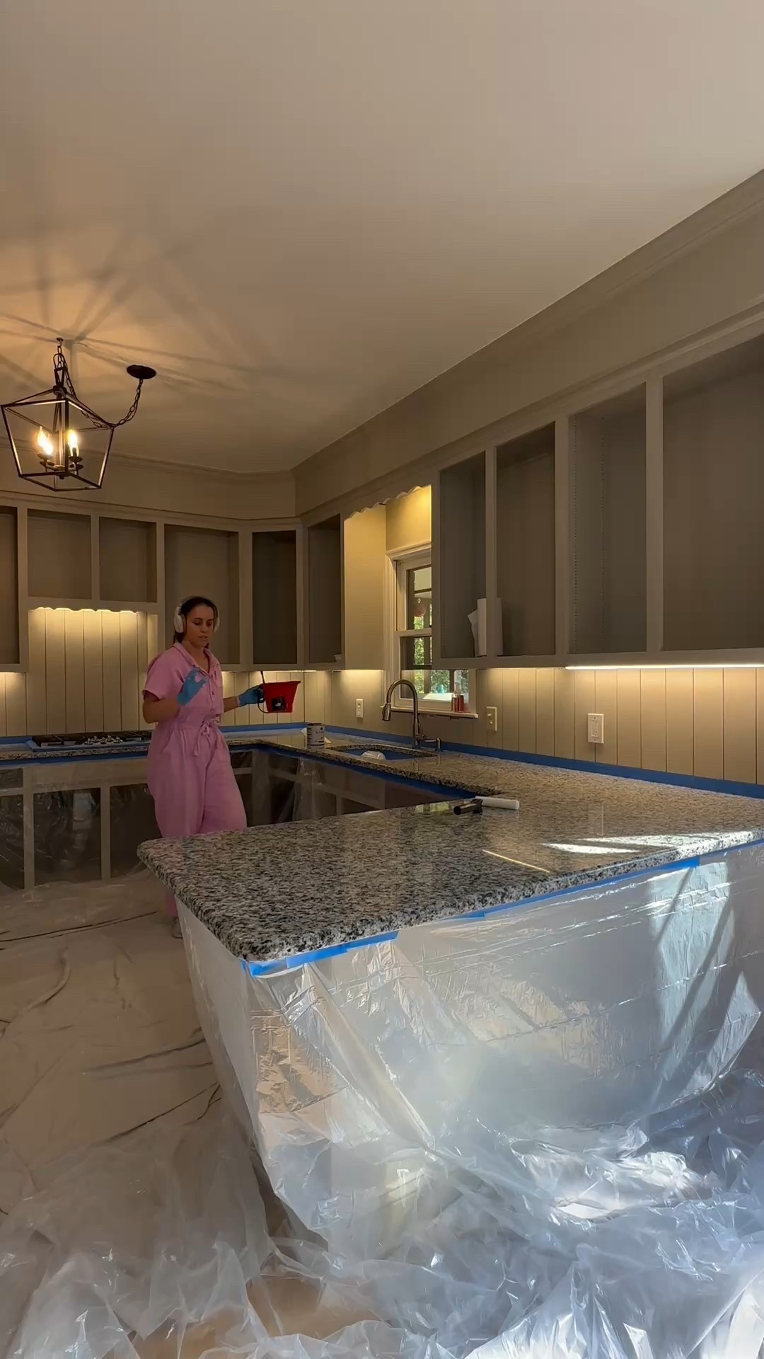 I’ve always dreamt of having a kitchen with white Carrara marble countertops, but it wasn't in the cards for my no demo kitchen reno. But also, why live with something you absolutely hate? The answer is you don’t have to.

Last fall while I was renovating my kitchen, I decided to transform my dark speckled granite countertops into a white carrara marble finish simply by painting them! It took me three base coats of white primer, and then I added “veining” by dragging a skinny paint brush dipped in charcoal grey paint and misting it with water for a feathered effect.

But won’t they get damaged? That’s where the epoxy topcoat comes in. The epoxy adds a shine and protects the new “marble” from everyday kitchen use. I’m 8 months into using mine and they’ve been holding up great!

The countertop kits have everything you need from start to finish. Comment SHOP for a link to the kit I used!

Would you try this budget friendly DIY? What questions do you have?

#DIY #homeimprovement #kitchenrenovation #kitchenremodel #budgetfriendly #diycountertops #kitchentransformation #kitchendesign #diyprojects #marble #fauxmarble #countertops #transformation #beforeandafter #home #lovewhereyoulive 



Moody | Cozy | Cozy Interiors | Moody Aesthetic | Secondhand | vintage | home improvement | renovation | traditional | interior design | design inspo | home decor | antiques | thrifted finds | collected home | thrifting | affordable decor | DIY | facebook marketplace  | FBMP | estate sales | sustainable | upcycle | Nashville