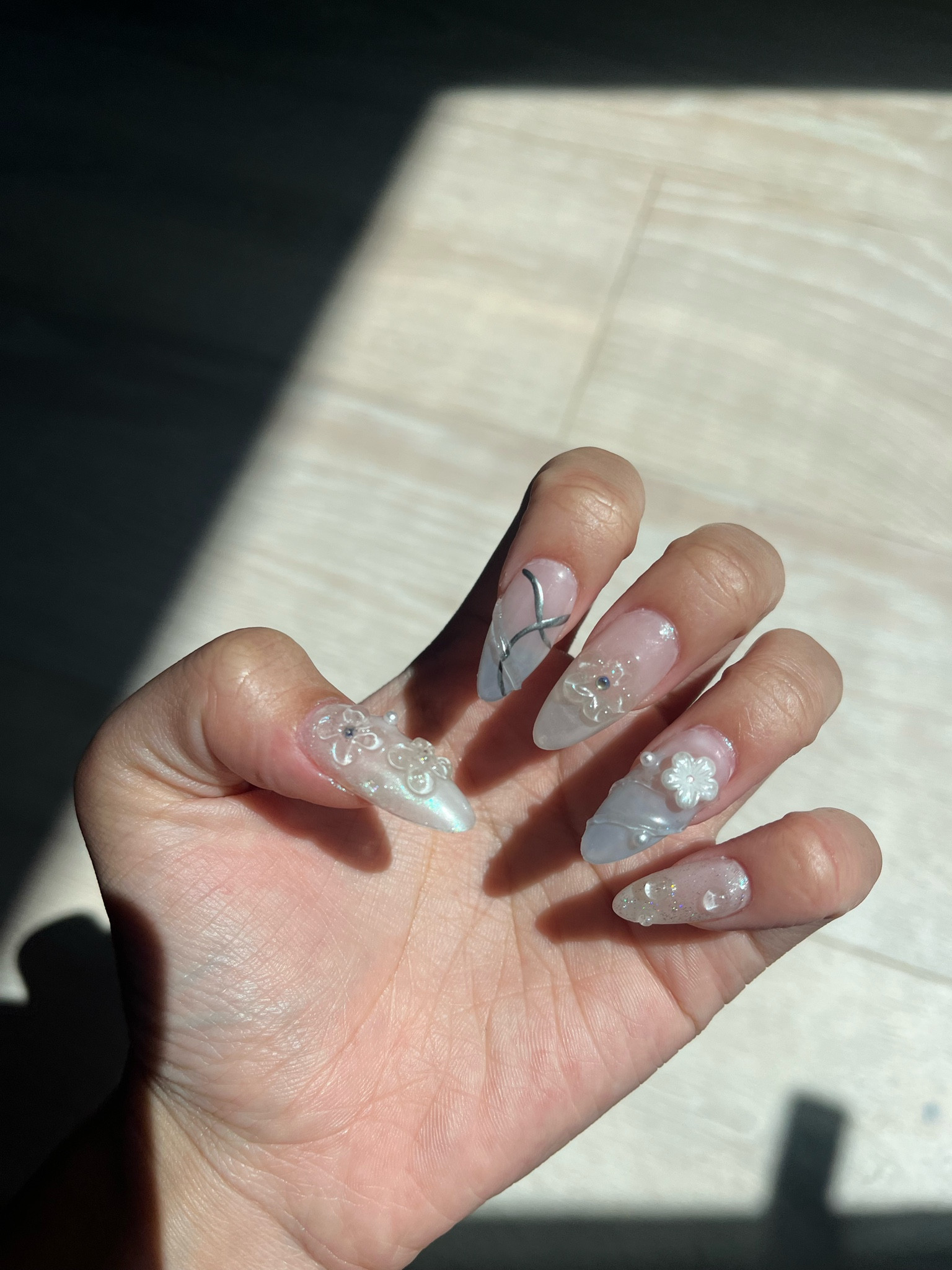 TXT concert nails 