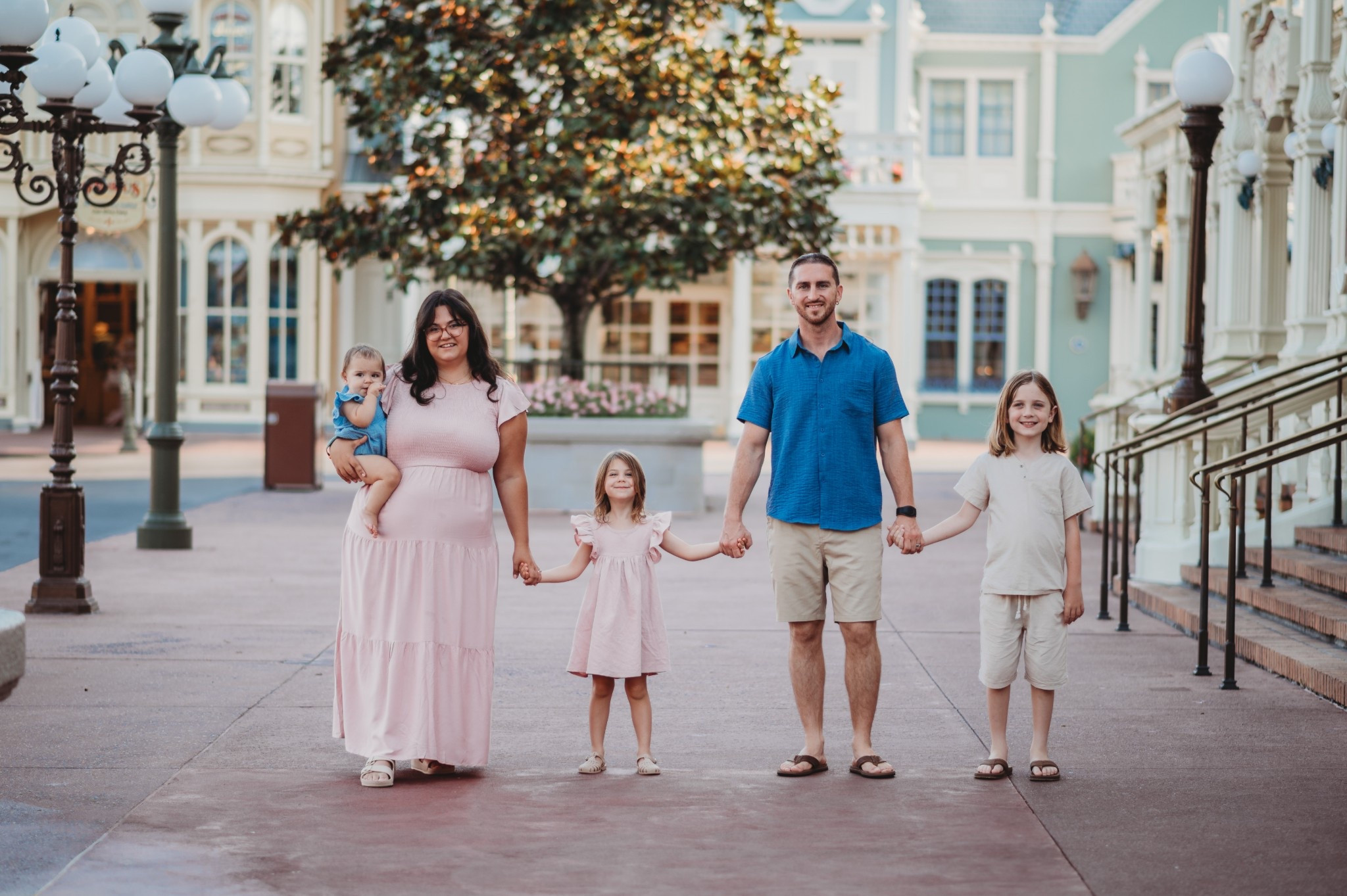 Spring Outfits for Family Photos in Disney World

(Color palette for family photos in spring) #LTKFamily

#LTKKids #LTKBaby