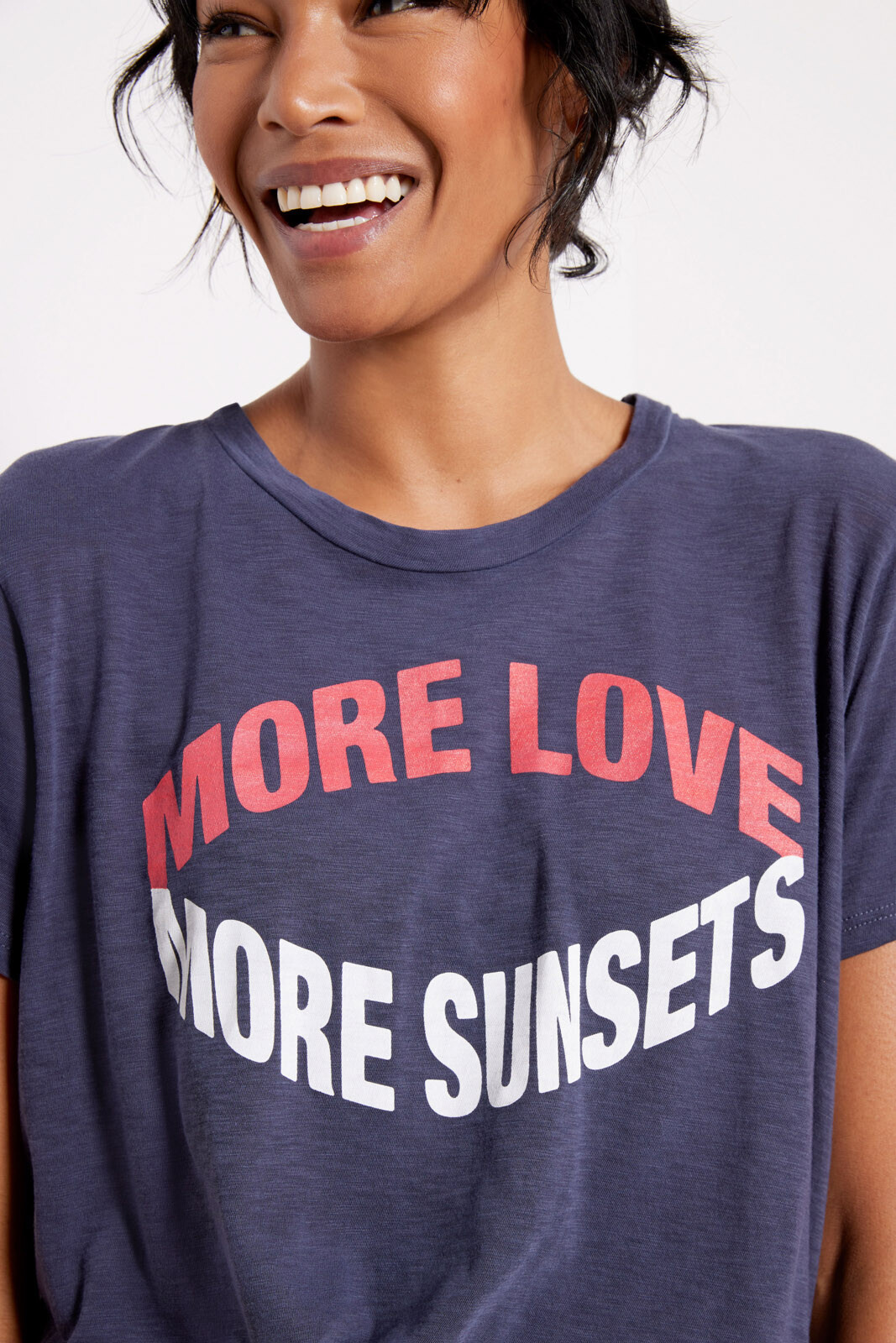 More Love More Sunsets Tee | Evereve