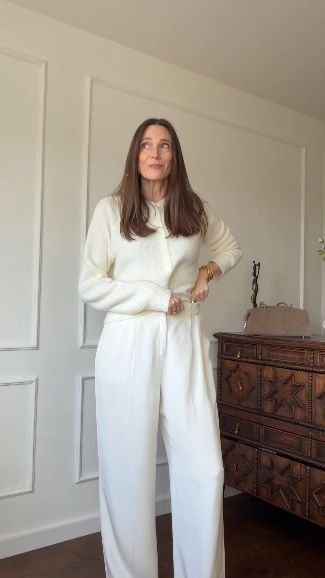 A really easy knit to wear. Great for this transitional weather. 

Cloud dancer, knitwear, wool sweater, Henley top  

#LTKootd #LTKOver40 #LTKSeasonal