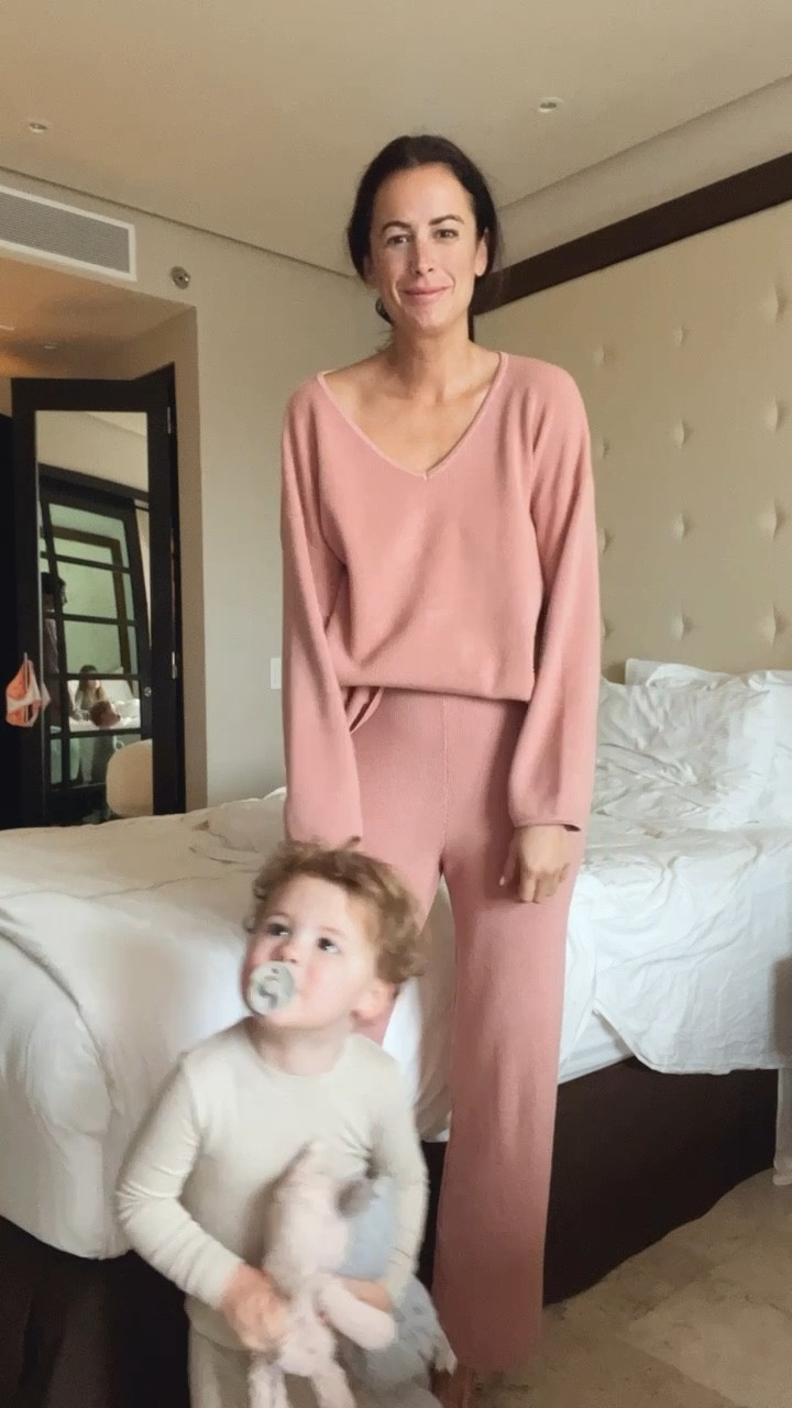 These amazon pjs are my new FAVORITES!! 

#LTKstyletip #LTKunder50 #LTKFind