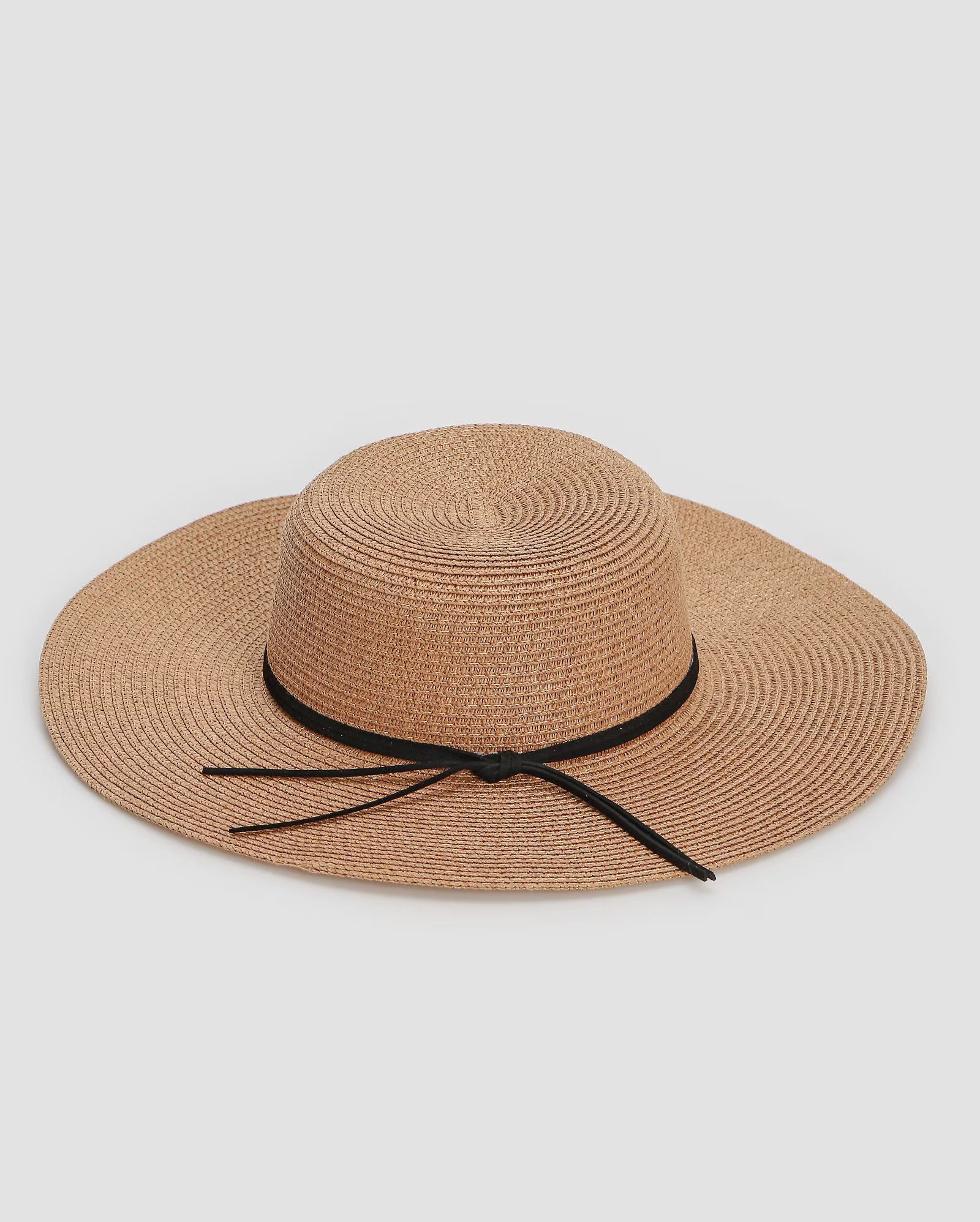 Chapéu feminino de palha com fita bege | Accessori by Riachuelo | Riachuelo (BR)