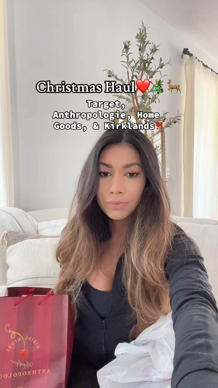Christmas decoration haul Kirkland’s, Target, Home Goods and Anthropologie 

Candles, penguin glass, candle holder, snow globe, taper tree candles, stockings, stocking holder 

#LTKHoliday #LTKCyberWeek #LTKhome