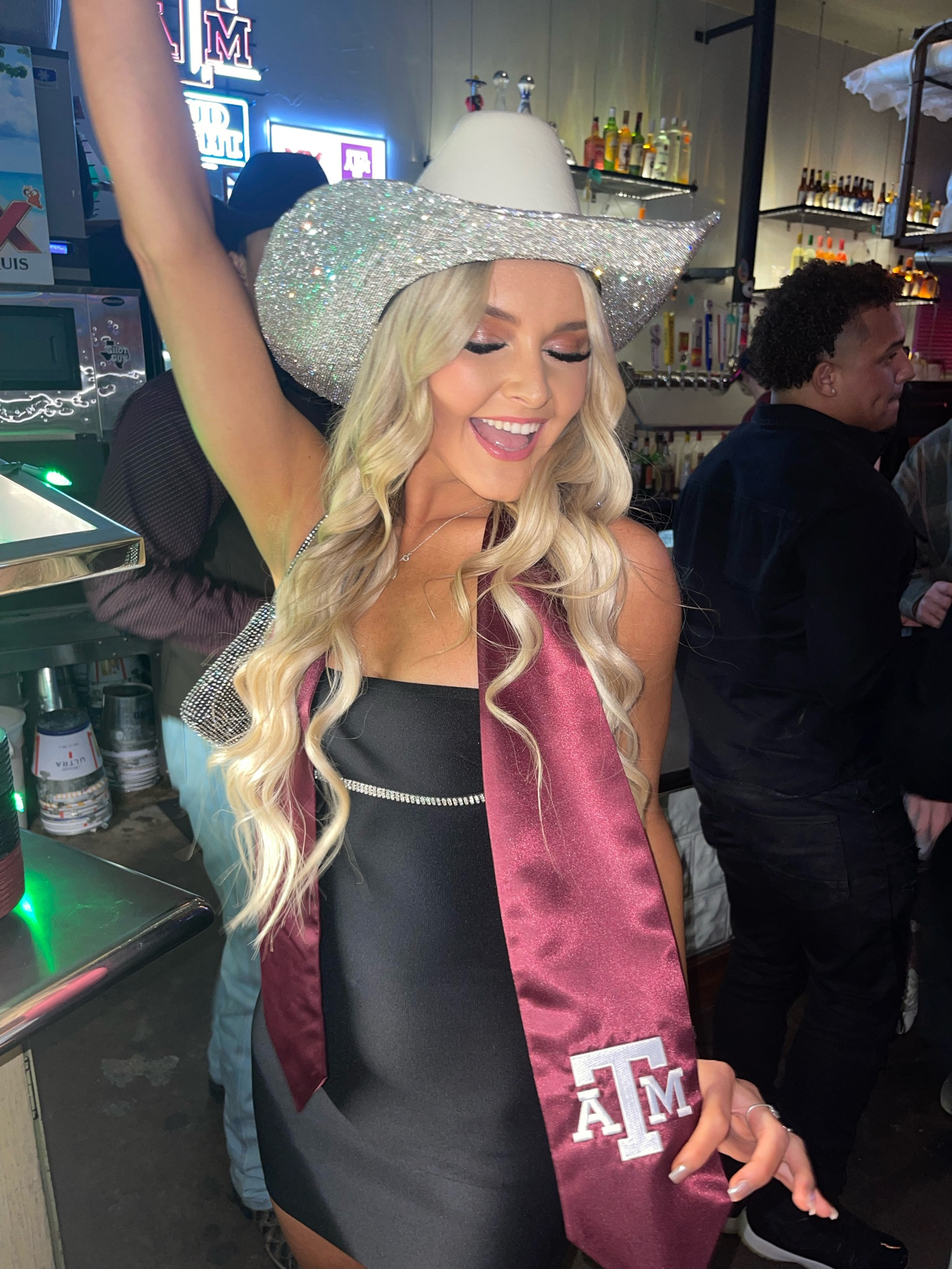 graduation | sparkle | rhinestones | cowgirl | cowgirl hat | graduate | black dress | shimmer | holiday | ootd | college | college ootd | night out | 

#LTKbeauty #LTKstyletip #LTKunder100