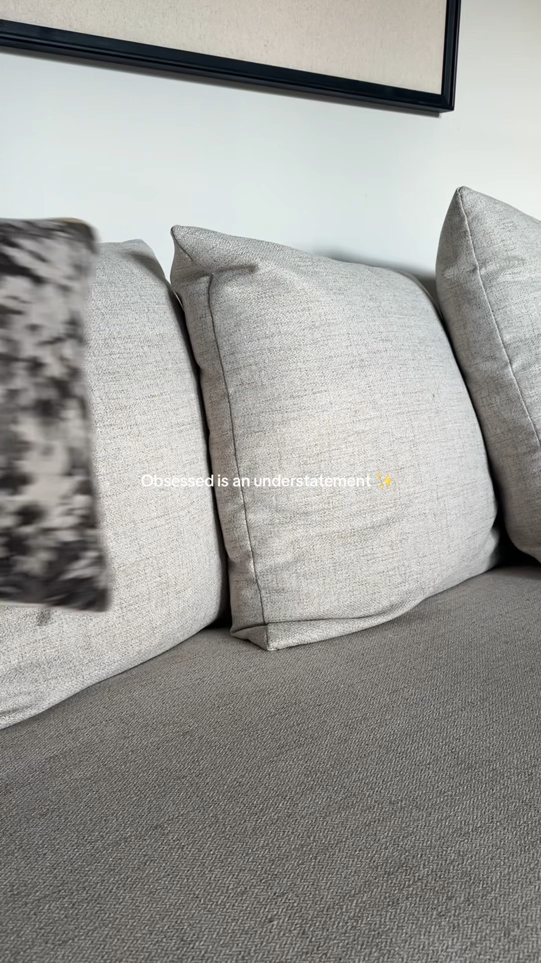 This neutral floral pillow cover is the perfect addition to any couch! 



Home decor, pillow cover, living room

#LTKHome