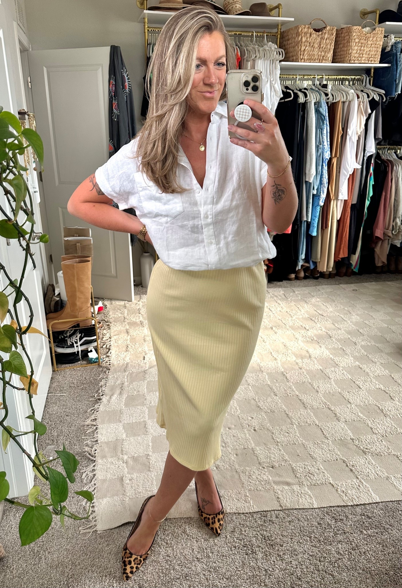 Tall girl work wear:
Large top, medium reg skirt, 11 pumps 

#LTKMidsize #LTKWorkwear #LTKOver40