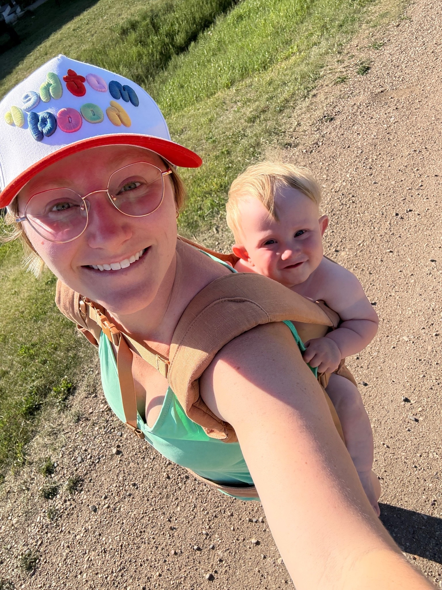 Everyday mom fit and bag carrier.

#LTKBaby #LTKootd #LTKmomlife