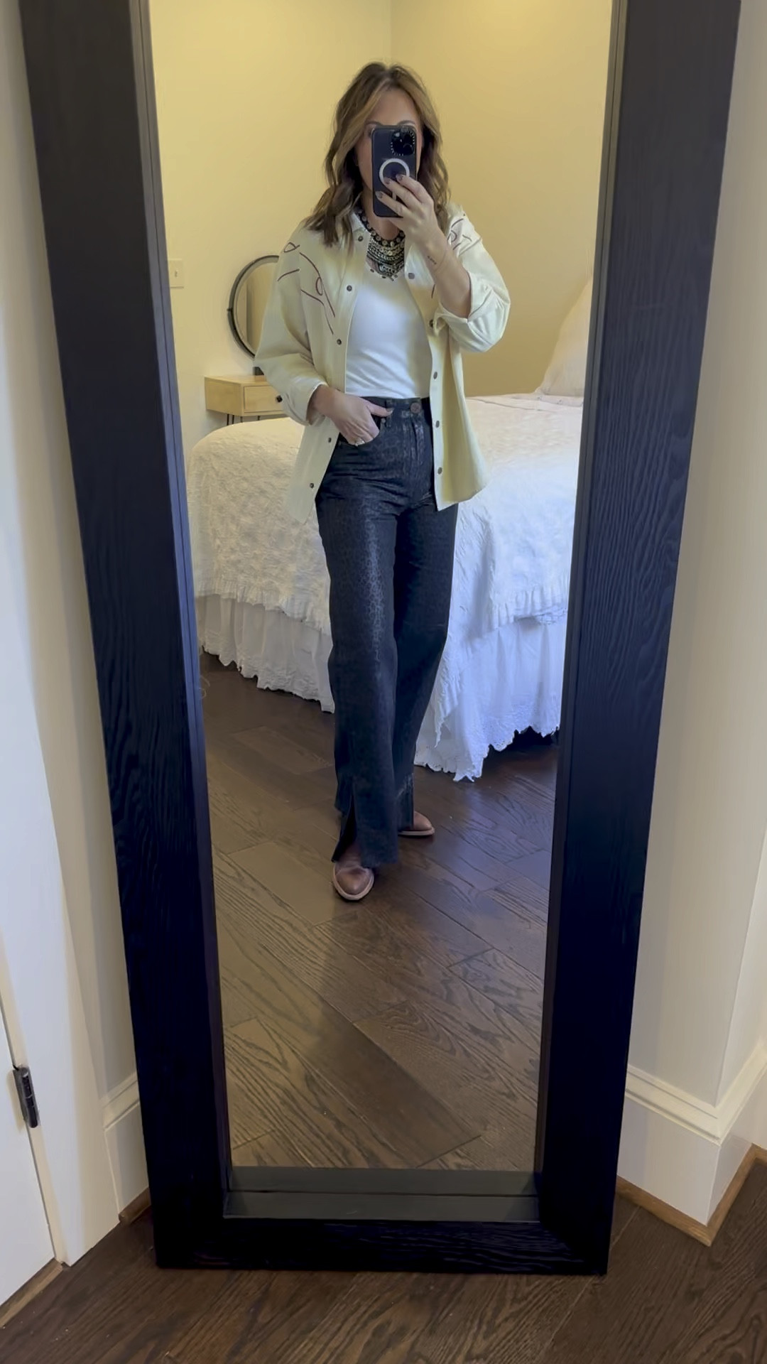I turned 50 toast! 
Wearing size 24 in the pants. 
Small in Button Up and tank.

Birthday Outfit | Western | Western Outfit | Tecovas | Cowgirl Boots | Leopard Pants | Button Up Shirt | Concert Outfit 



#LTKShoeCrush #LTKVideo #LTKOver40