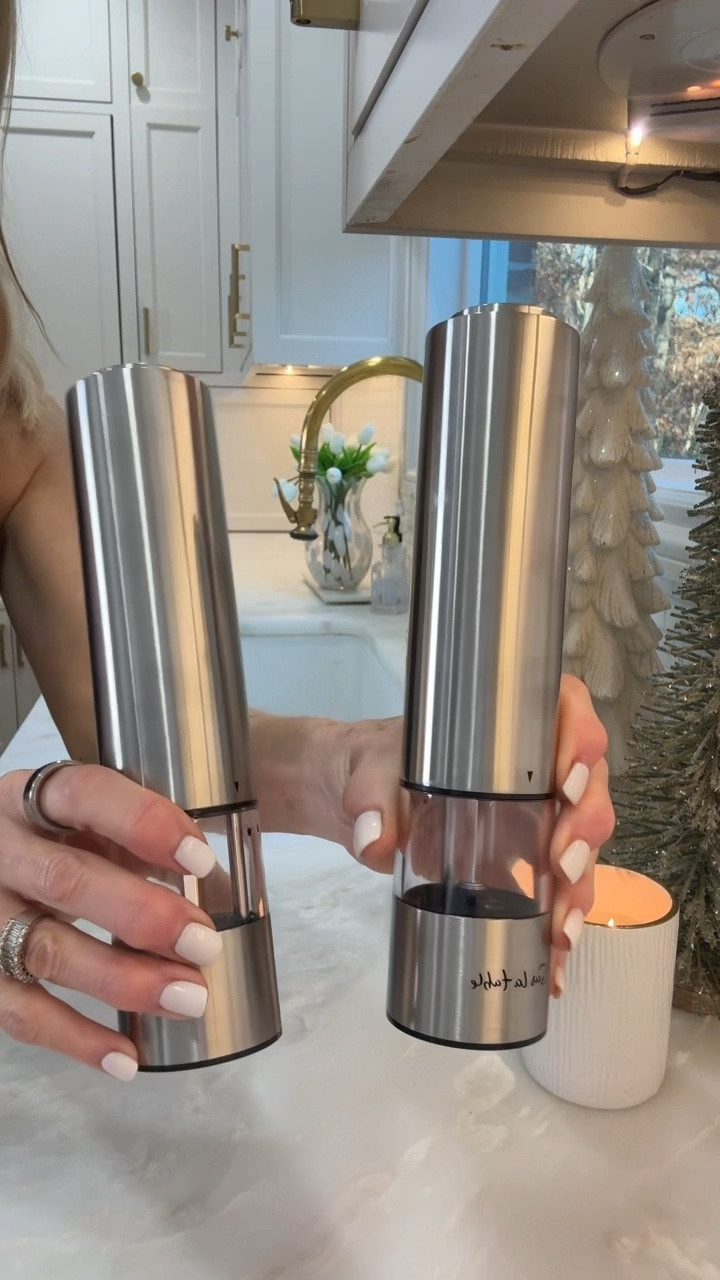 These electric salt & pepper mills are such a handy kitchen upgrade. Easy to fill, one-touch grind, and on major sale today for $24.96 (regularly $99). 

#LTKHome #LTKfoodie #LTKSaleAlert