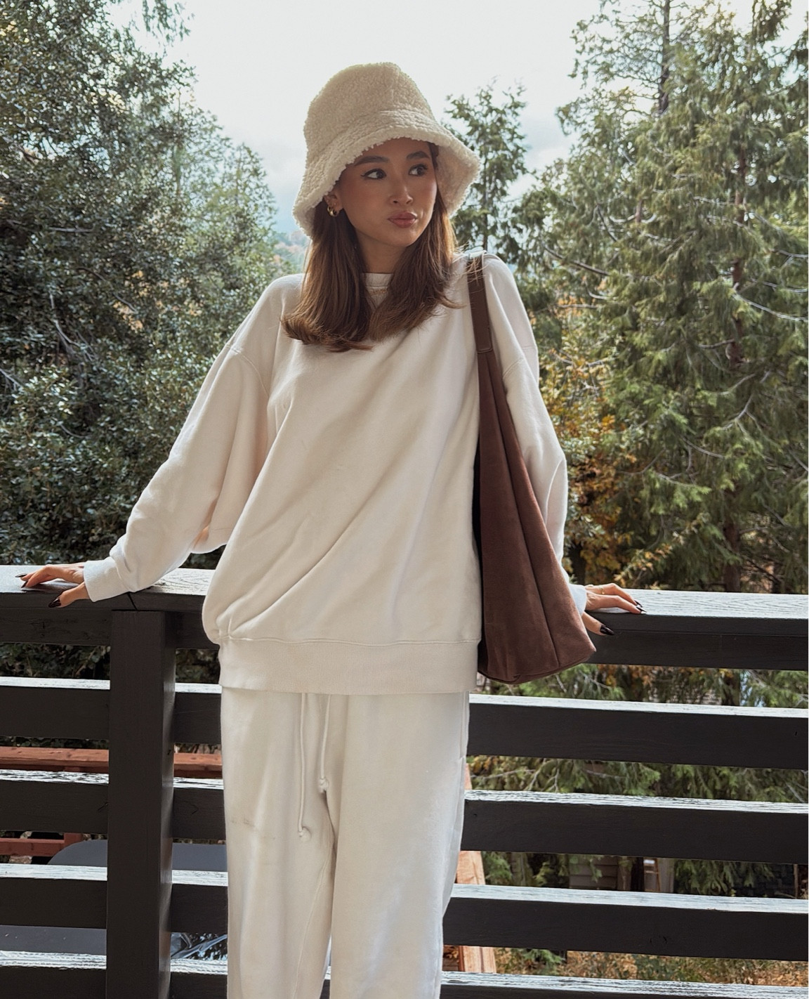 Cozy outfit for staycation🤎

#LTKItBag #LTKFindsUnder50 #LTKSaleAlert