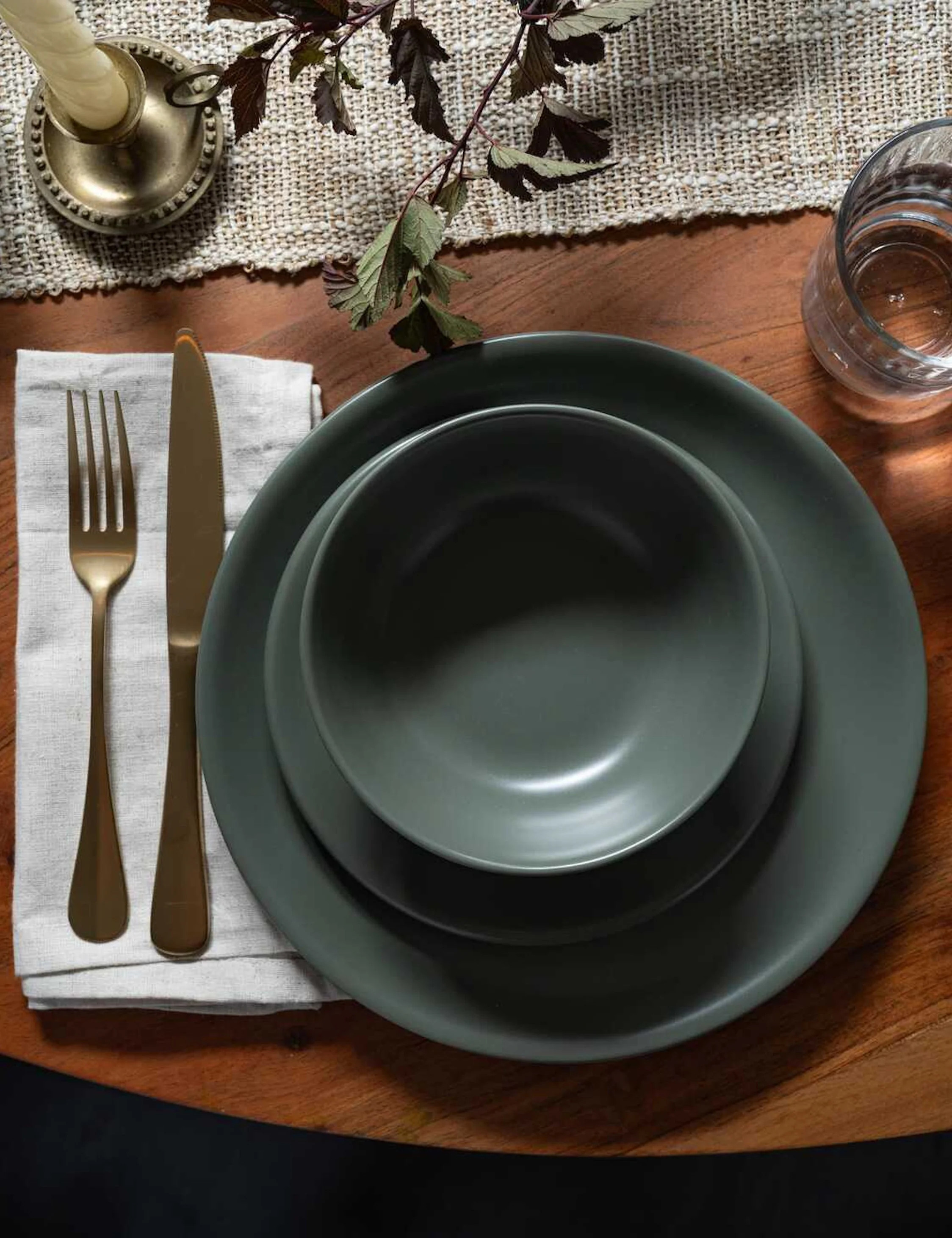 Heritage Stoneware Dinnerware | Lulu and Georgia 