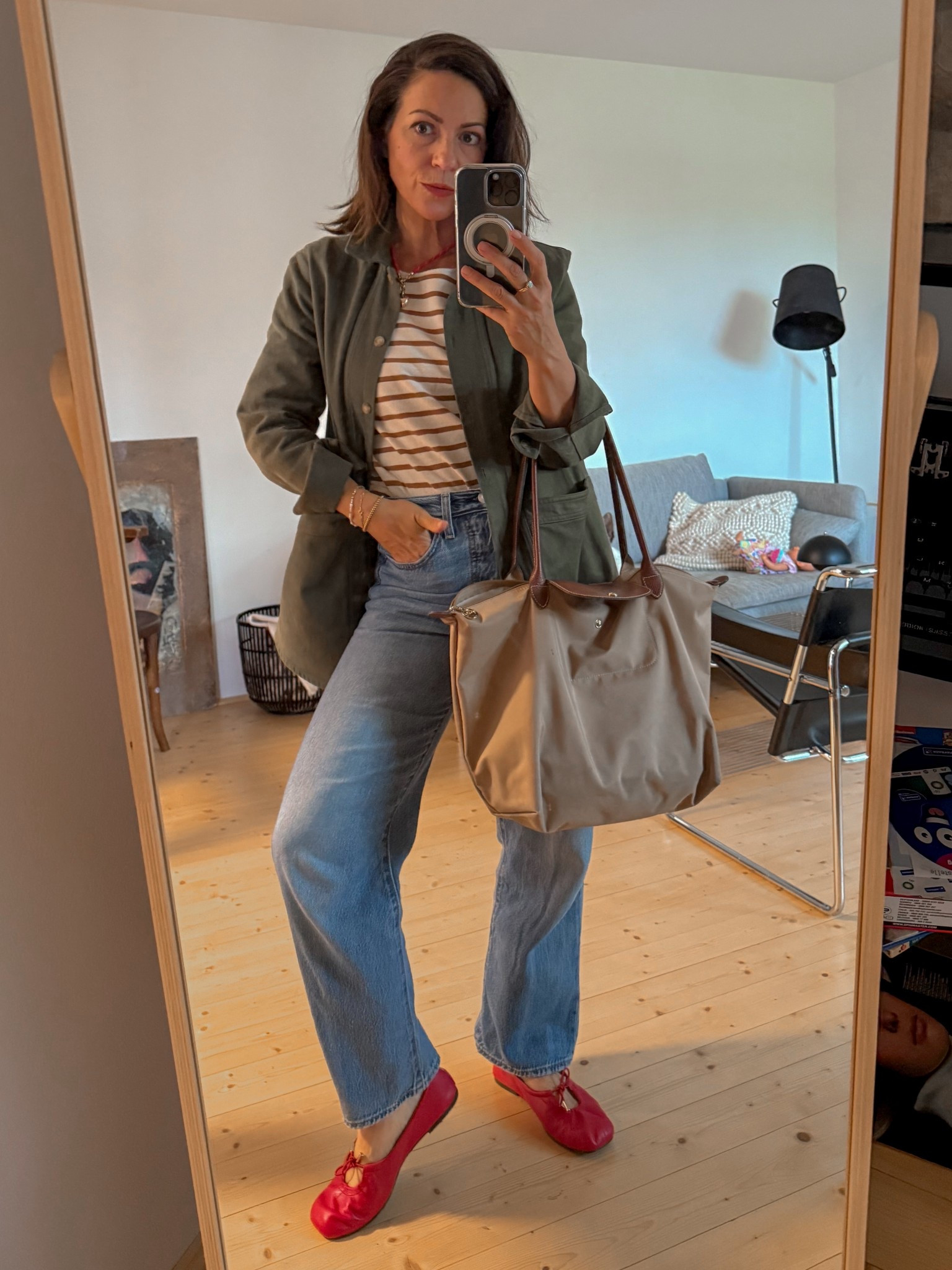 Wearing this Will jacket in khaki almost daily because it’s easy to throw on, goes with everything, looks great with jeans and it’s just this easy effortless look I’m going for when I’m in a rush (daily!) for school drop off / pickup. 

Will jacket: Sézane
Striped top / Marinière: Sézane 
Jeans: Levi’s ribcage straight ankle
Bag: Longchamp Le Pliage medium
Ballet flats: Alohas




#LTKeurope #LTKstyletip #LTKautumn