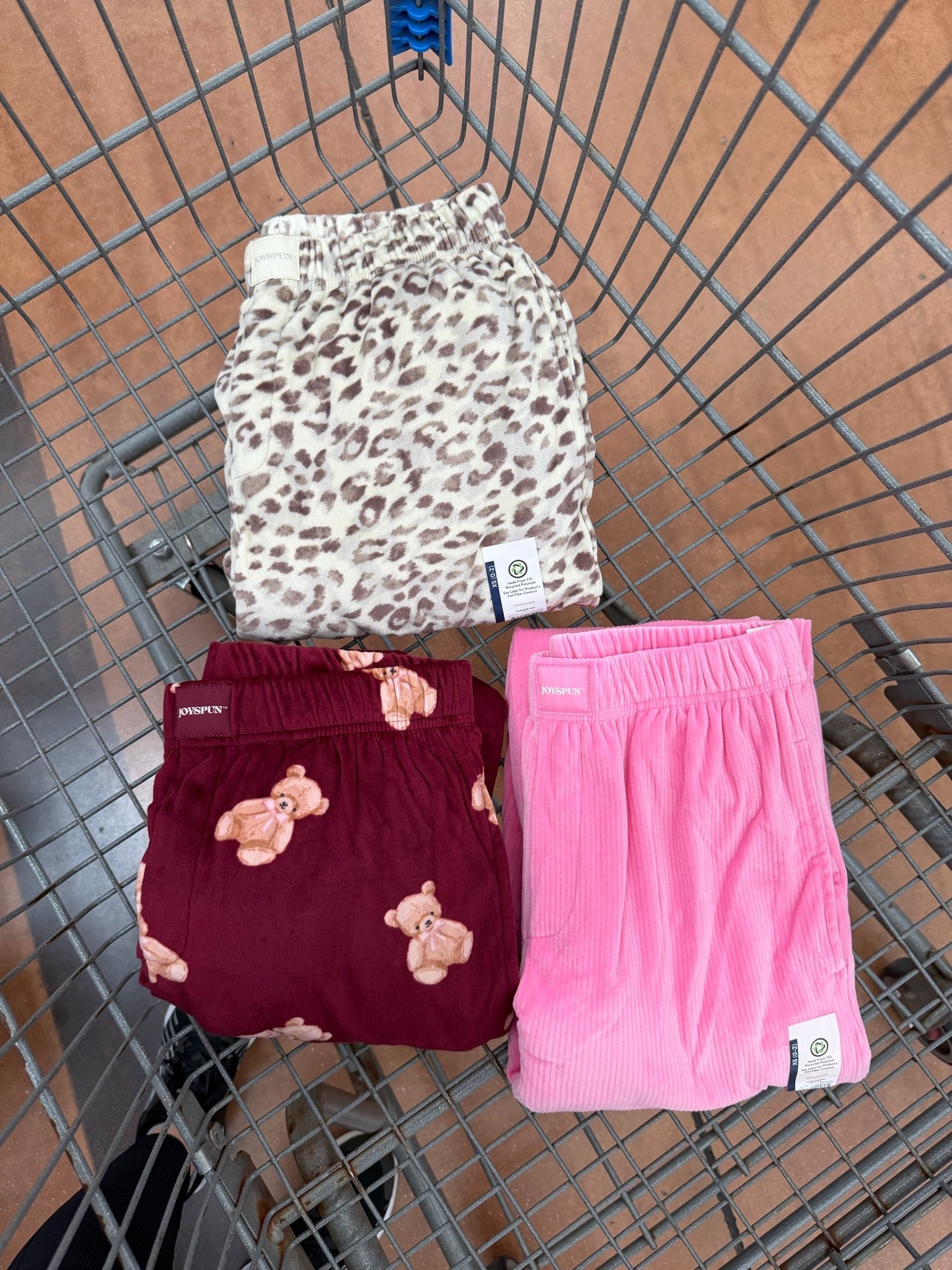 The comfiest velour pajama pants at Walmart 😍 Only $9.98!! So soft + the cutest prints for cozy nights 💕

Walmart pajamas, velour pajama pants, women’s pajama pants, cozy pajamas, women’s sleepwear, Walmart loungewear, comfy pajama pants, affordable pajamas, printed pajama pants, Walmart finds

#LTKSeasonal #LTKselfcare #LTKootd
