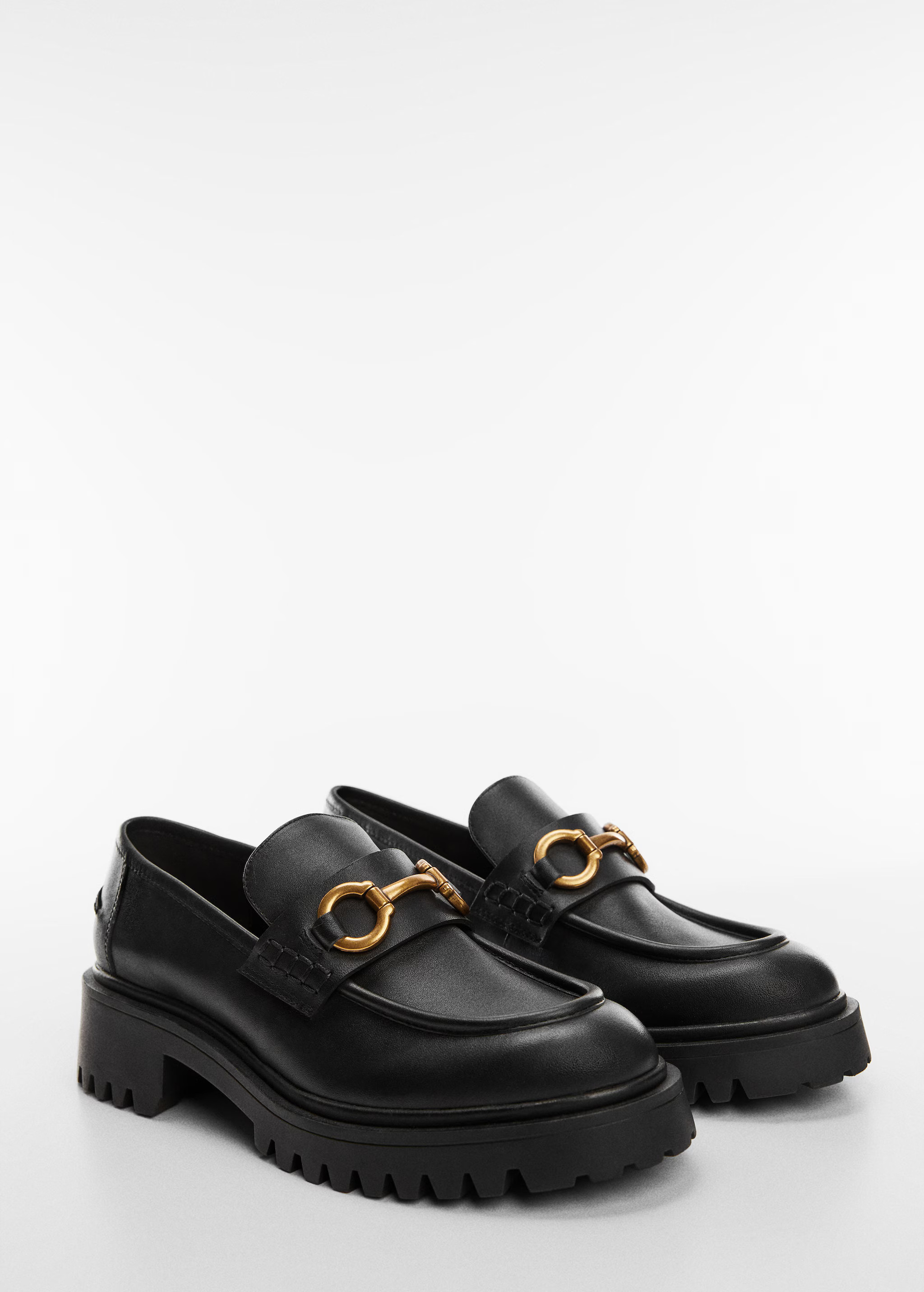 Leather moccasin with track sole | MANGO (US)