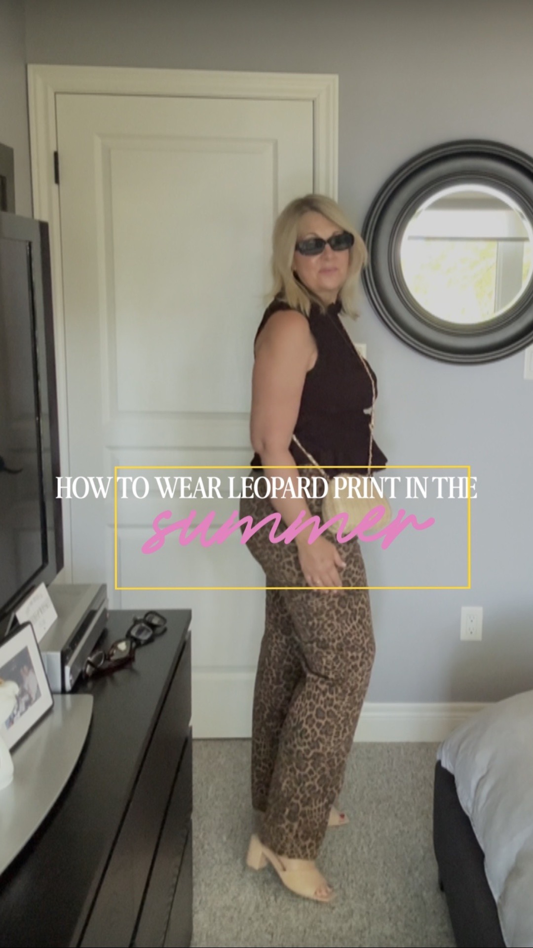 How to wear Leopard Print in the summer.
So people say leopard print is a neutral and I tend to agree. So why not wear it in the summer?  Let me show you how I wear it. 
Sizing:
Jeans L
Top L