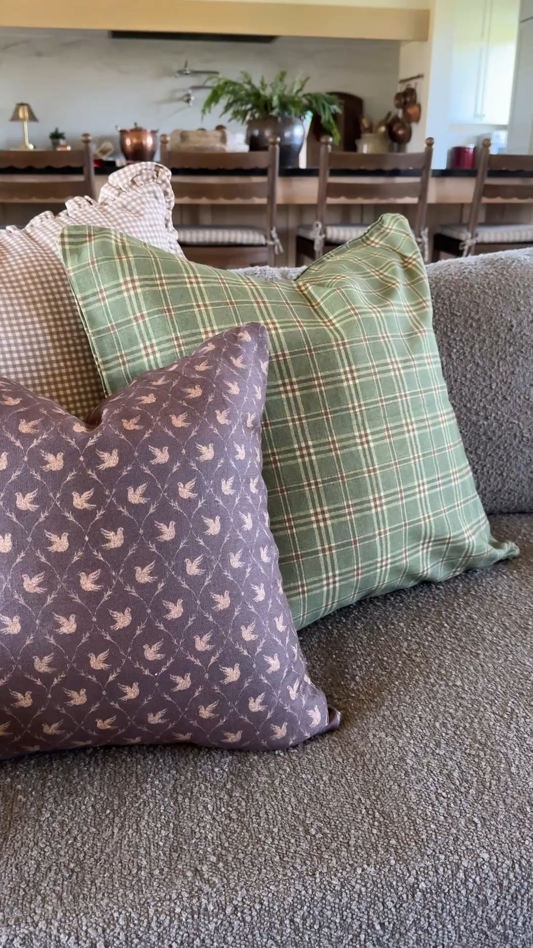 Christmas pillow covers

#LTKHome #LTKFindsUnder50 #LTKHoliday