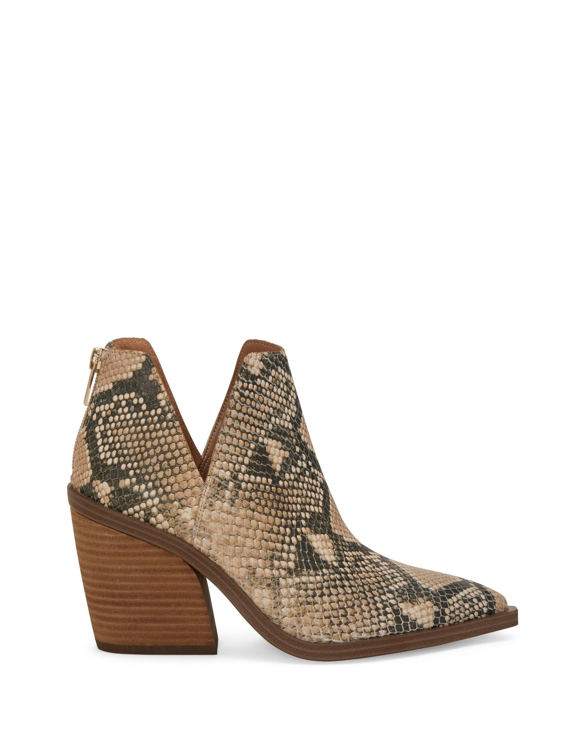 Gigietta Snip-Toe Bootie | Vince Camuto