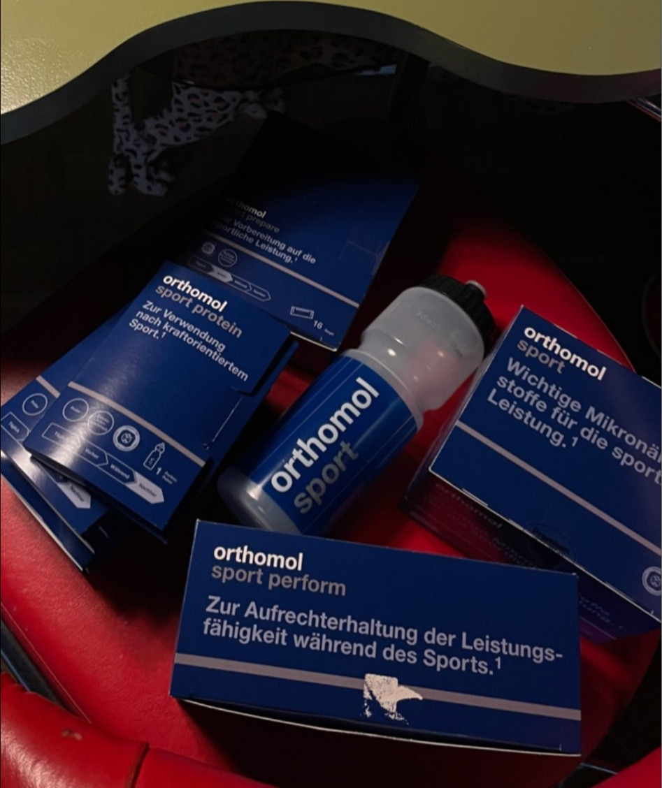 Orthomol 🏃🏻‍♀️

#LTKSeasonal #LTKeurope #LTKfitness
