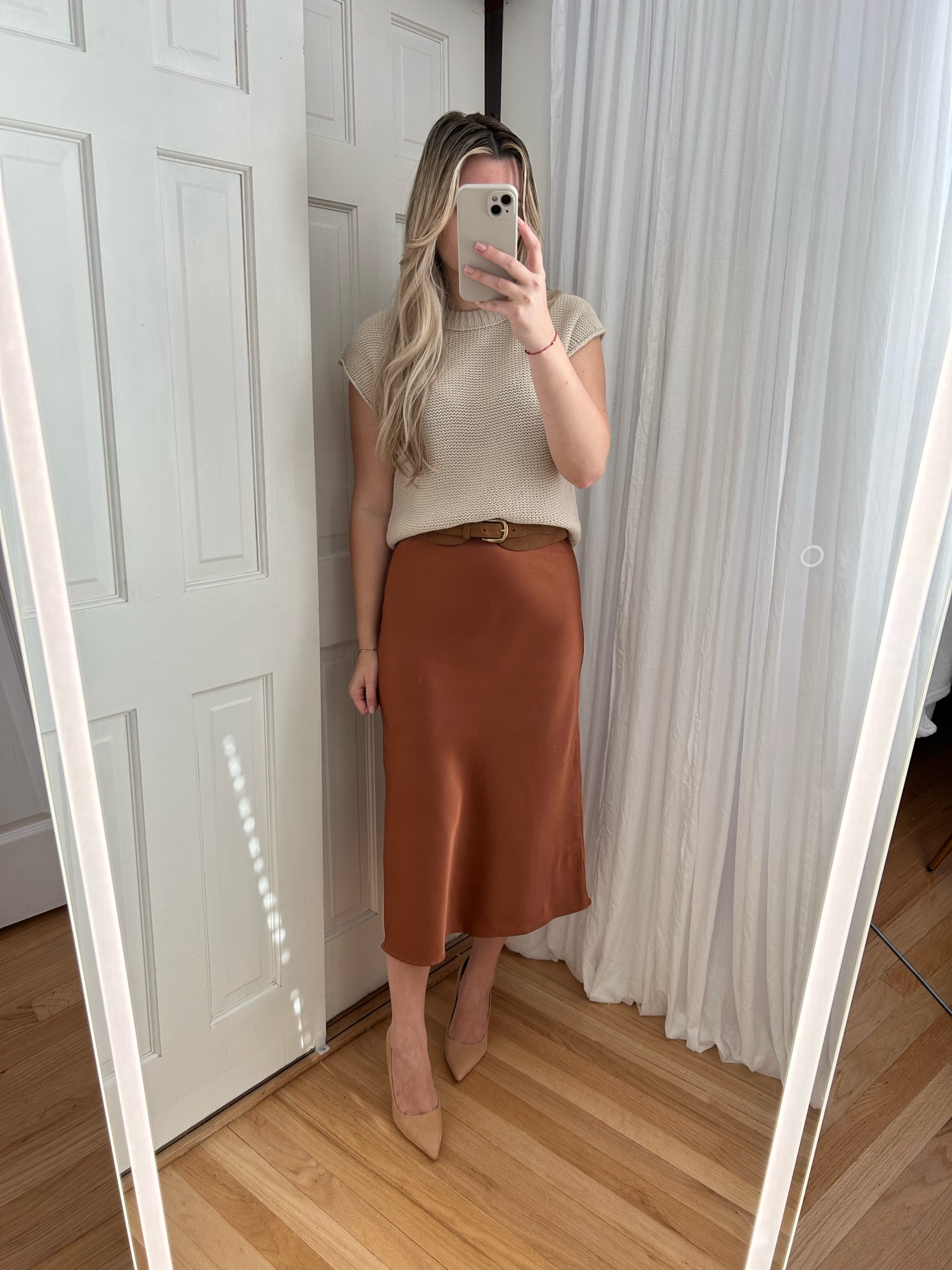 Amazon autumn outfit under $50🍂 wearing size small in the sweater & skirt!

#LTKsalealert #LTKstyletip #LTKfindsunder50