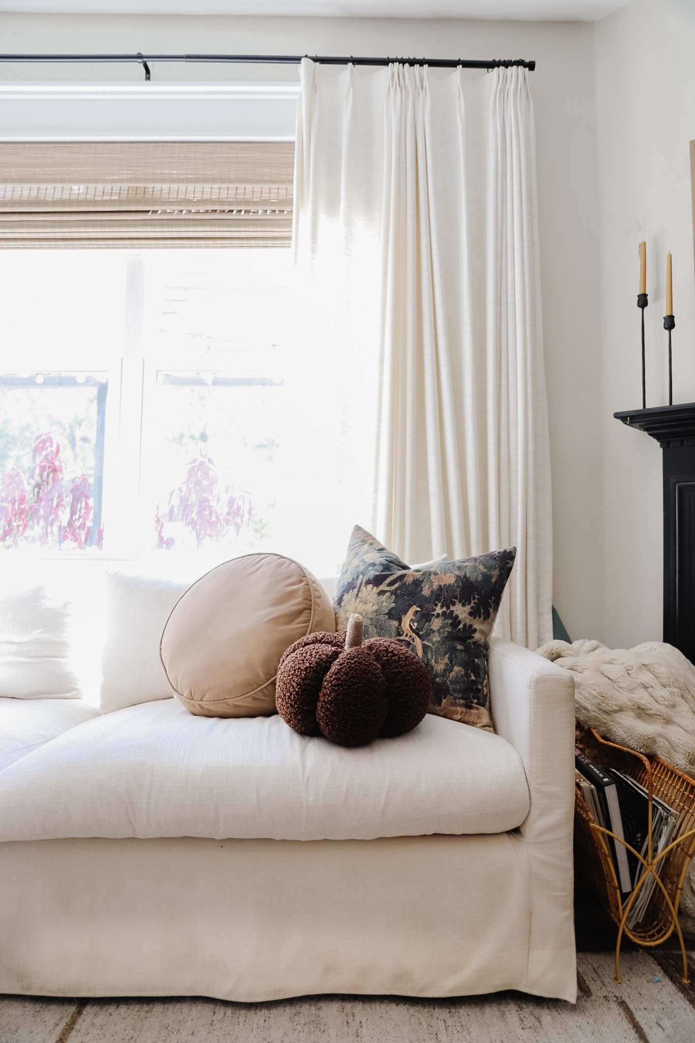 Fall home vignette #walmarthome

#LTKHome