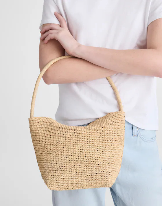 The Signature Woven Shoulder Bag in Raffia | Madewell