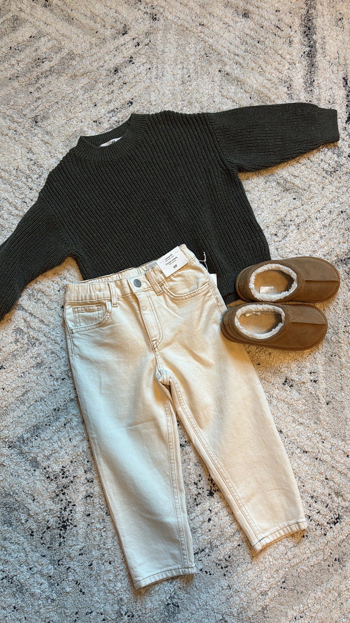 Toddler boy fall/winter outfit 🍂

#toddlerstyle #toddlerboy #toddlerfallstyle #toddlerfinds #hmkids #hmsale #toddleroutfits #toddleroutfitideas #targerkids #toddlerslippers #toddlersweater #fallstyle #falloutfits #familyphotos 

#LTKKids #LTKSaleAlert #LTKStyleTip