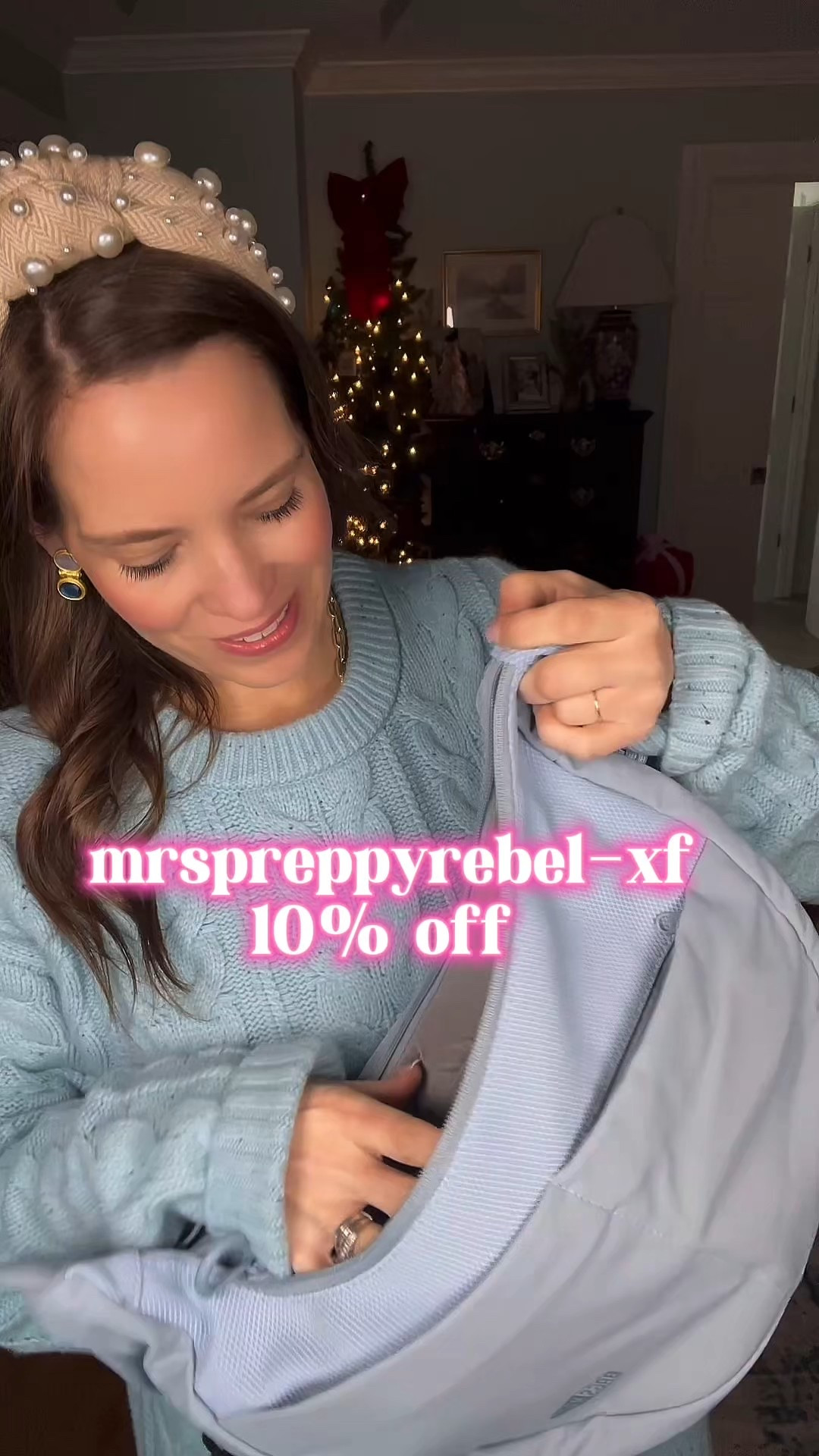 ✨The Everyday Hobo Bag Moms Swear By 🎁👜

If you need a practical-but-cute bag for real life, this is the one! The BAGSMART Reiki Hobo Bag is the perfect everyday carry—lightweight, expandable, and packed with smart pockets. It works as a mom bag, a chic alternative to a diaper bag, or an on-the-go travel + errands bag. The waterproof bottle pocket, wet/dry compartment, dual mesh pockets, and adjustable wide strap make it so easy to stay organized without feeling bulky. Carolina Blue is the prettiest soft shade and goes with everything.

Use my code mrspreppyrebel-xf for 10% off 💚

bagsmart reiki bag, hobo bag for moms, diaper bag alternative, best mom bags 2025, everyday crossbody bag, travel crossbody, organized mom bag, water bottle pocket bag, expandable hobo bag, holiday gift idea for moms, practical gift ideas, carolina blue bag, budget friendly gift ideas, amazon travel bag alternative, bagsmart discount code


#LTKGiftGuide #LTKTravel #LTKmomlife

#LTKGiftGuide #LTKmomlife #LTKFindsUnder100