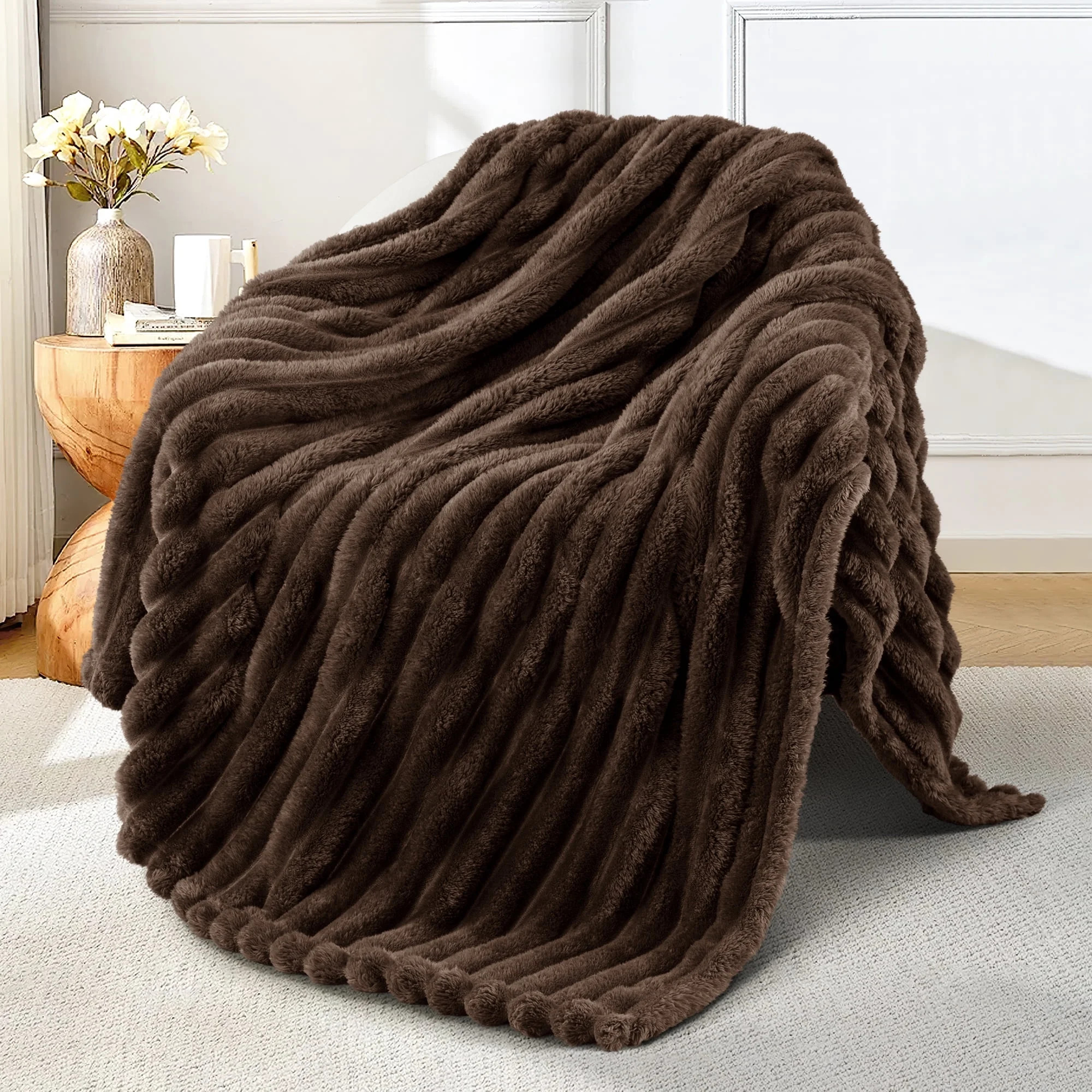 Exclusivo Mezcla Fleece Throw Blanket for Couch, Super Soft 3D Striped Jacquard Blanket, Lightweight Fuzzy Cozy Blankets, Coffee, 50"x60" - Walmart.com | Walmart (US)