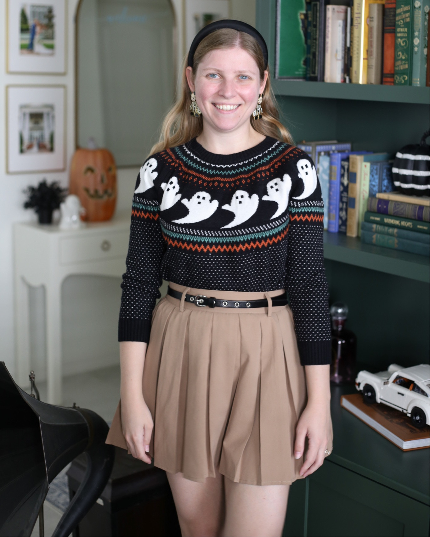 My favorite Halloween fair isle sweater for under $50! 

#LTKHalloween