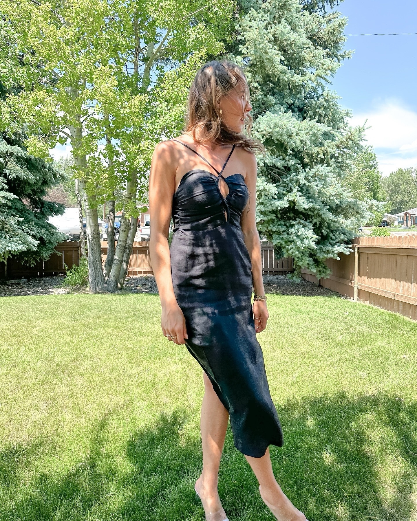 Wearing a 38 and had the chest taken in a bit ❤️

#LTKSeasonal #LTKWedding #LTKParties