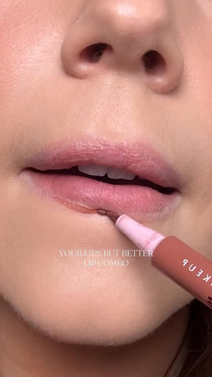this lip combo just hits every time

soft liner + glossy finish = everything

products are in my LTK 🖤

save this for your next everyday makeup look

#lipcombo #glossylips #everydaymakeup #drugstoremakeup #maybelline