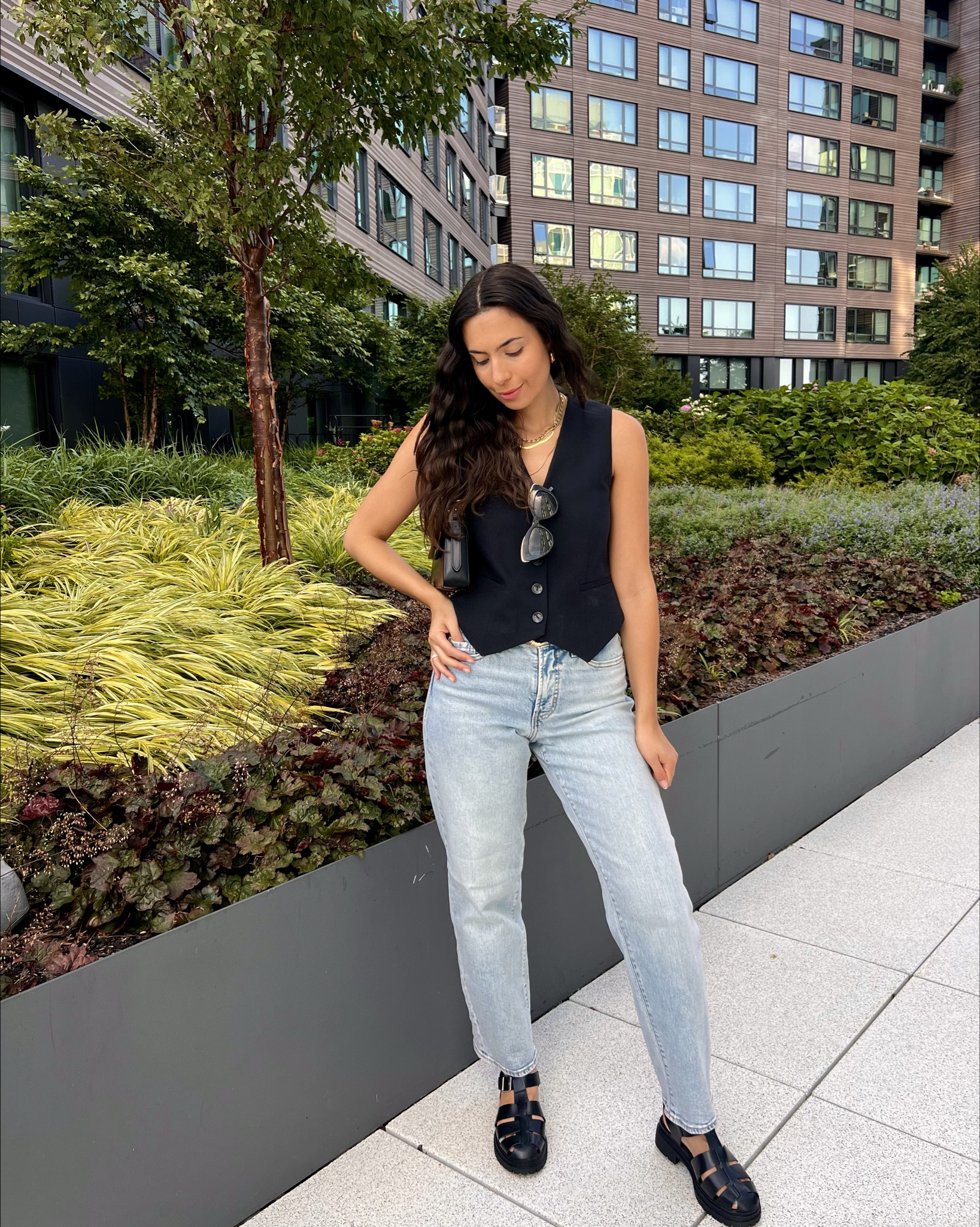 Minimal style, casual Friday outfit, vest outfit, casual style, Abercrombie style, minimalist outfit inspiration, neutral style 

#LTKSaleAlert #LTKFindsUnder50