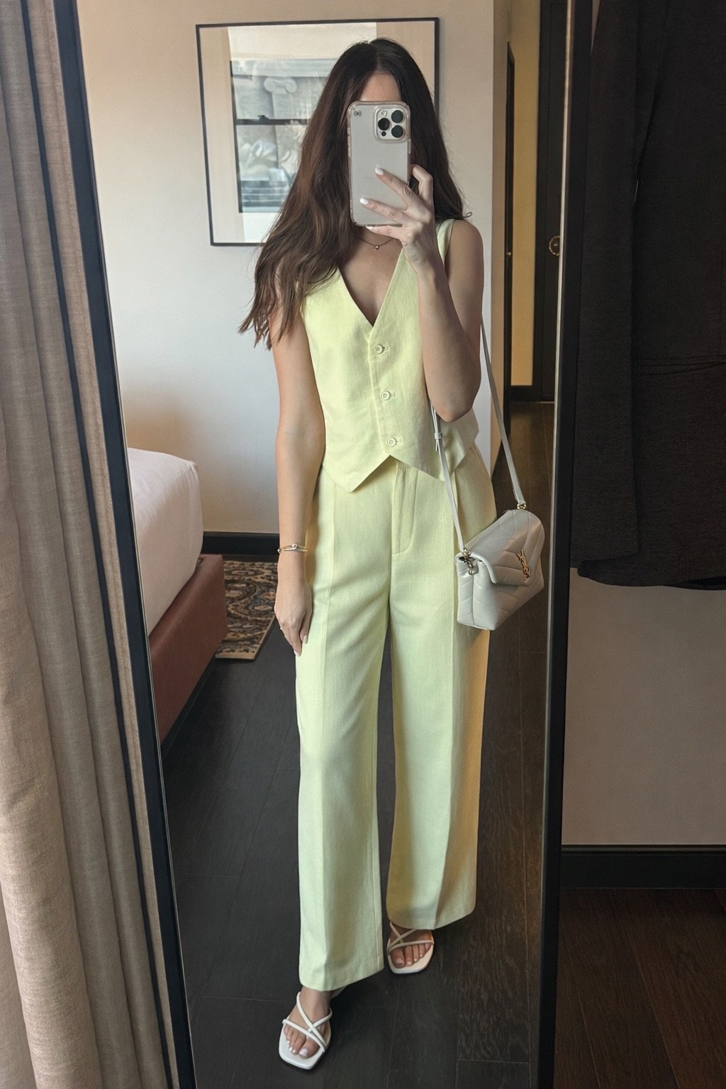 Butter yellow set 🧈💛
.
.


#LTKootd #LTKSeasonal #LTKgrwm