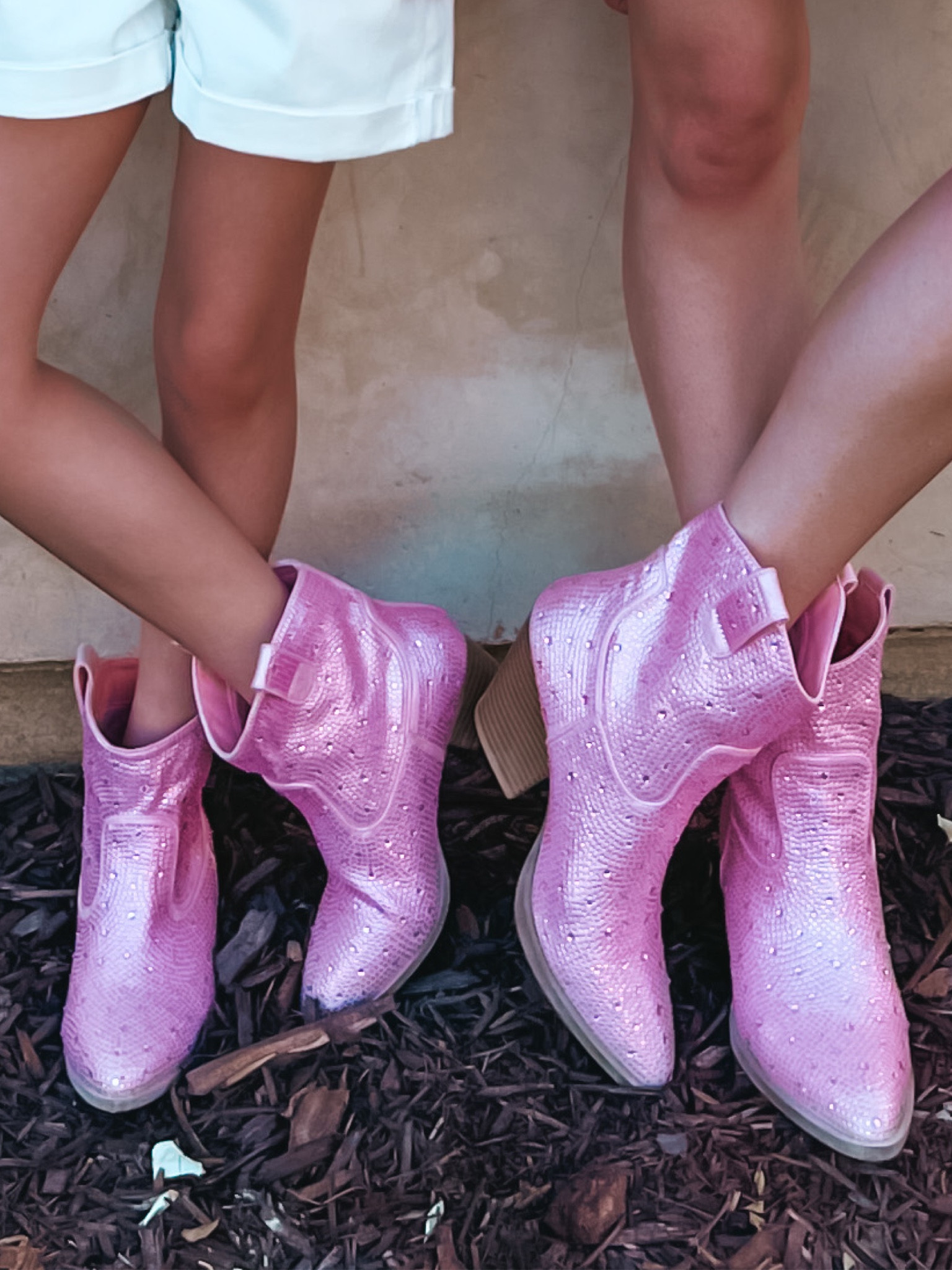 Mommy and me boots 💕 Both fit true to size. Comes in light and dark pink. 

www.livingbarelyblonde.com

#ltkkids #pinkboots #whiteboots #blackboots #sparklyboots #countryconcert #countryboots #nashville #countryoutfit #familyoutfit #momstyle #ltkmommyandme #sarahli #kristahort #daniaust #racheltimm #cmcovi #barelyblonde #jenniferxerin

#LTKFind #LTKshoecrush #LTKfamily
