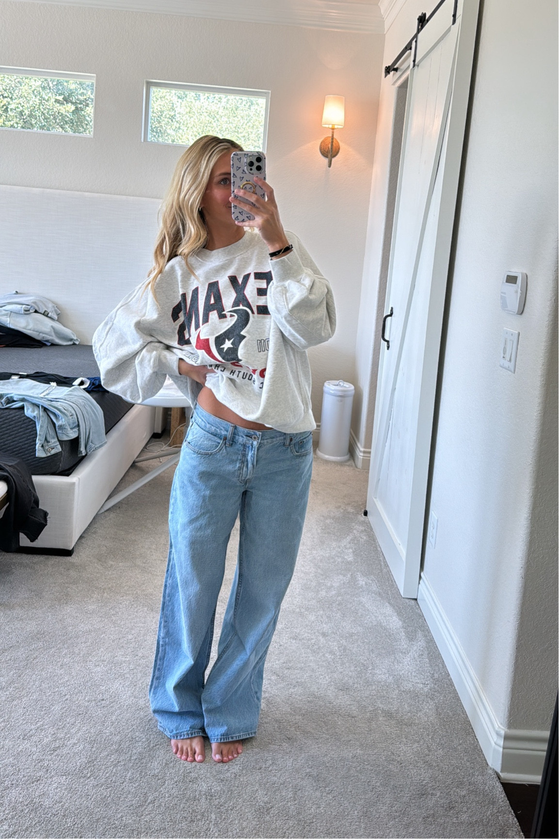 Size 26 low rise baggy jeans 
Size large Texans  NFL hoodie 

#LTKFindsUnder100 #LTKBacktoSchool #LTKStyleTip